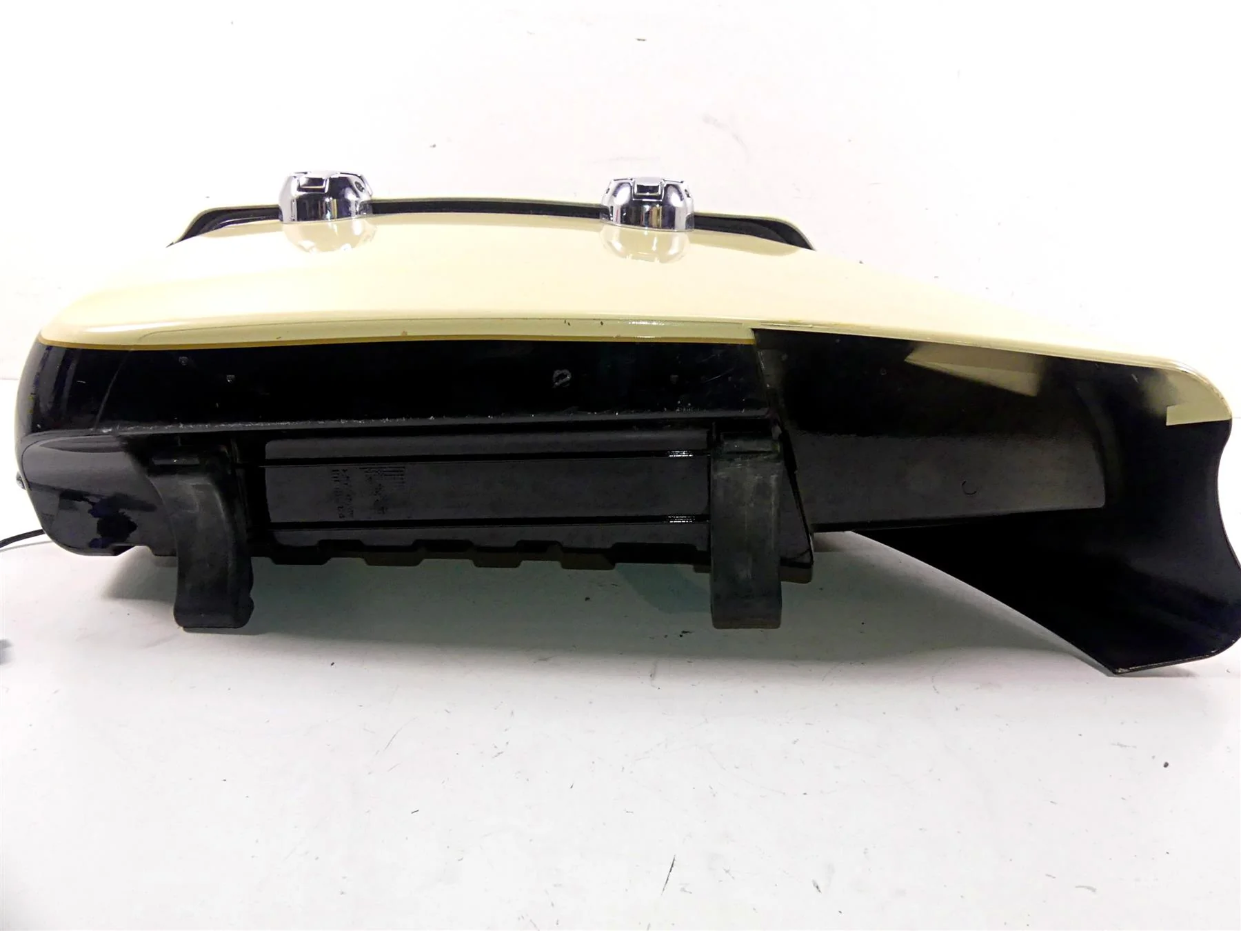 2019 Indian Chieftain Classic Right Saddlebag Saddle Bag 5451494 5456386 - Image 10