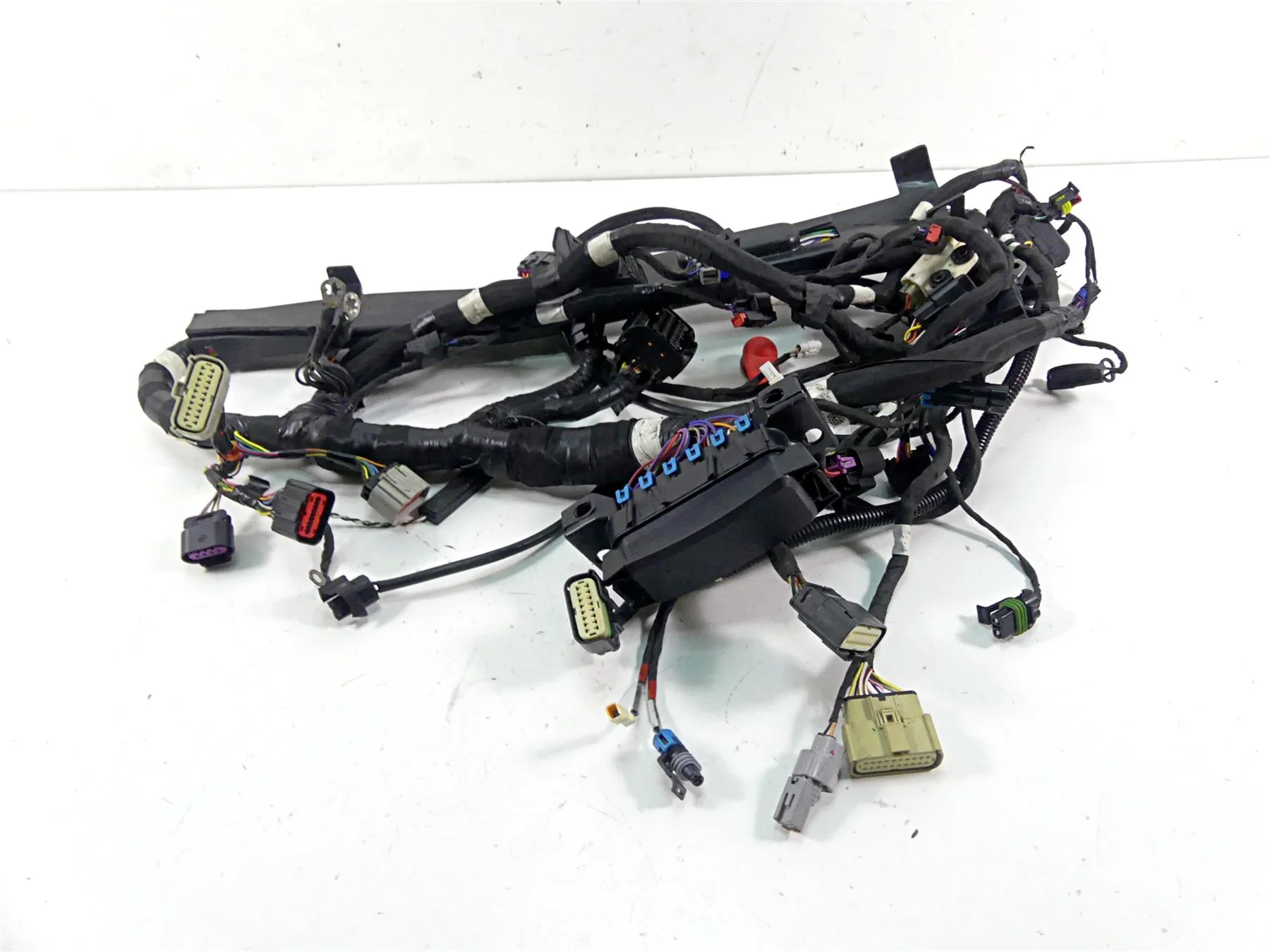 2019 Indian Chieftain Classic Wiring Harness Loom - Read 2414745 - Image 4