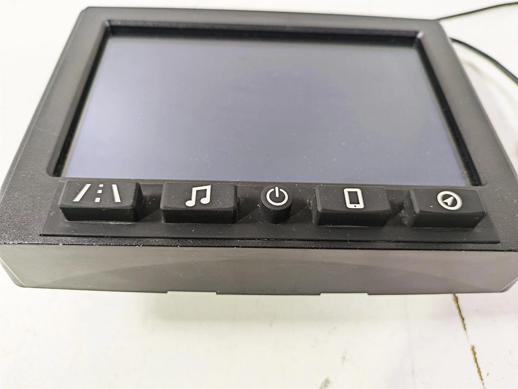 2019 Indian Chieftain Limited 7" TFT Center Display Screen Dash 3280788 3280839 - Image 9
