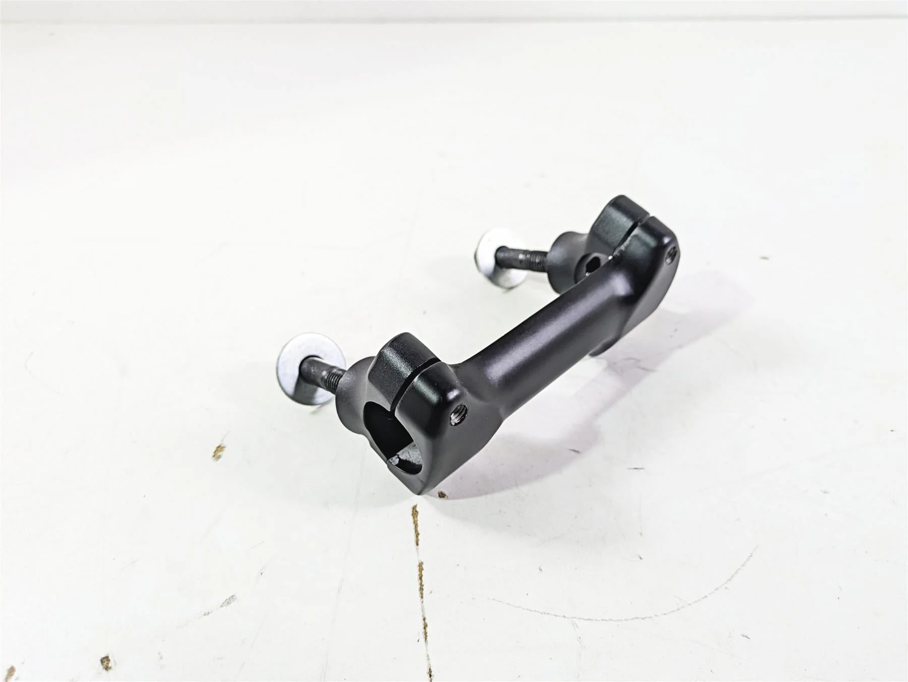 2019 Indian Chieftain Limited Black Handlebar Holder Risers 5139656 5639269 - Image 11