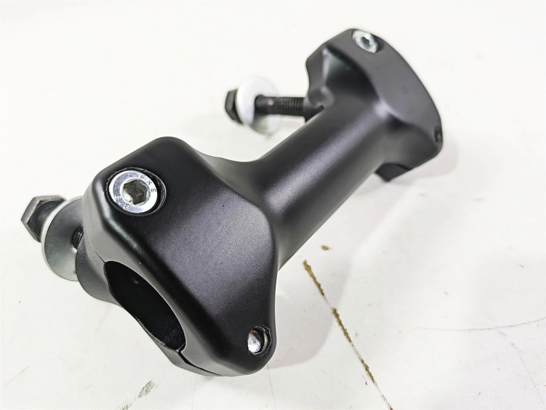 2019 Indian Chieftain Limited Black Handlebar Holder Risers 5139656 5639269 - Image 8