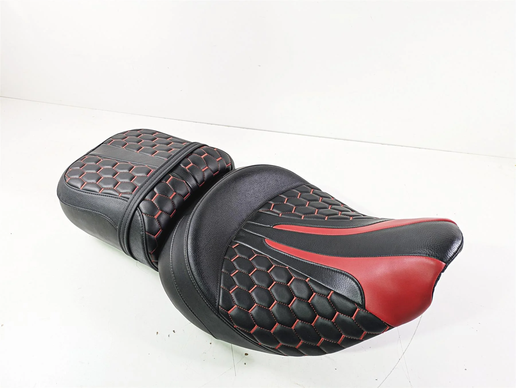 2019 Indian Chieftain Limited CC Rider Seat Saddle Red FS04-07-RD - Image 12
