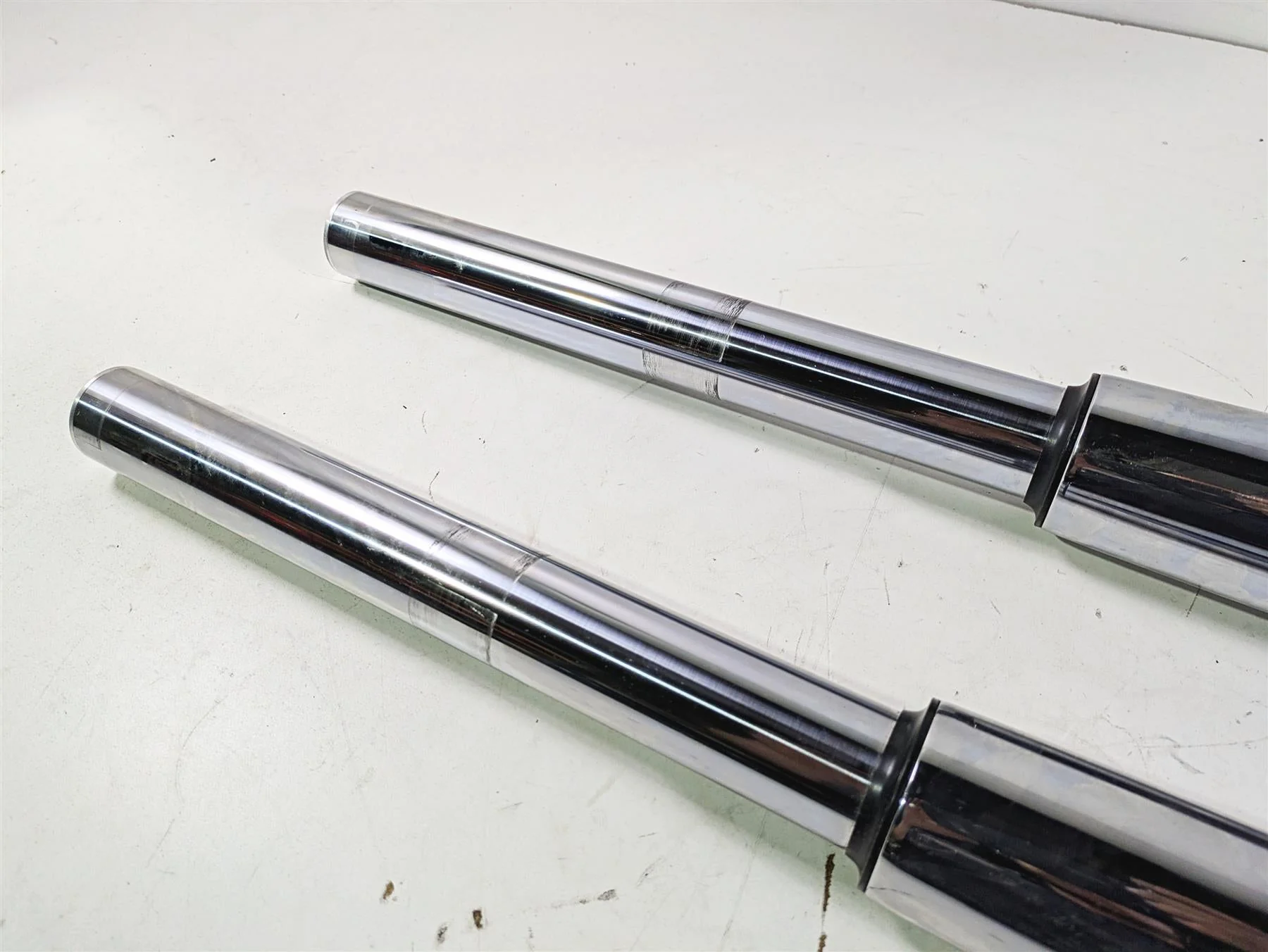 2019 Indian Chieftain Limited Chrome Front Fork Leg Set 46mm 1824021 1824022 - Image 9