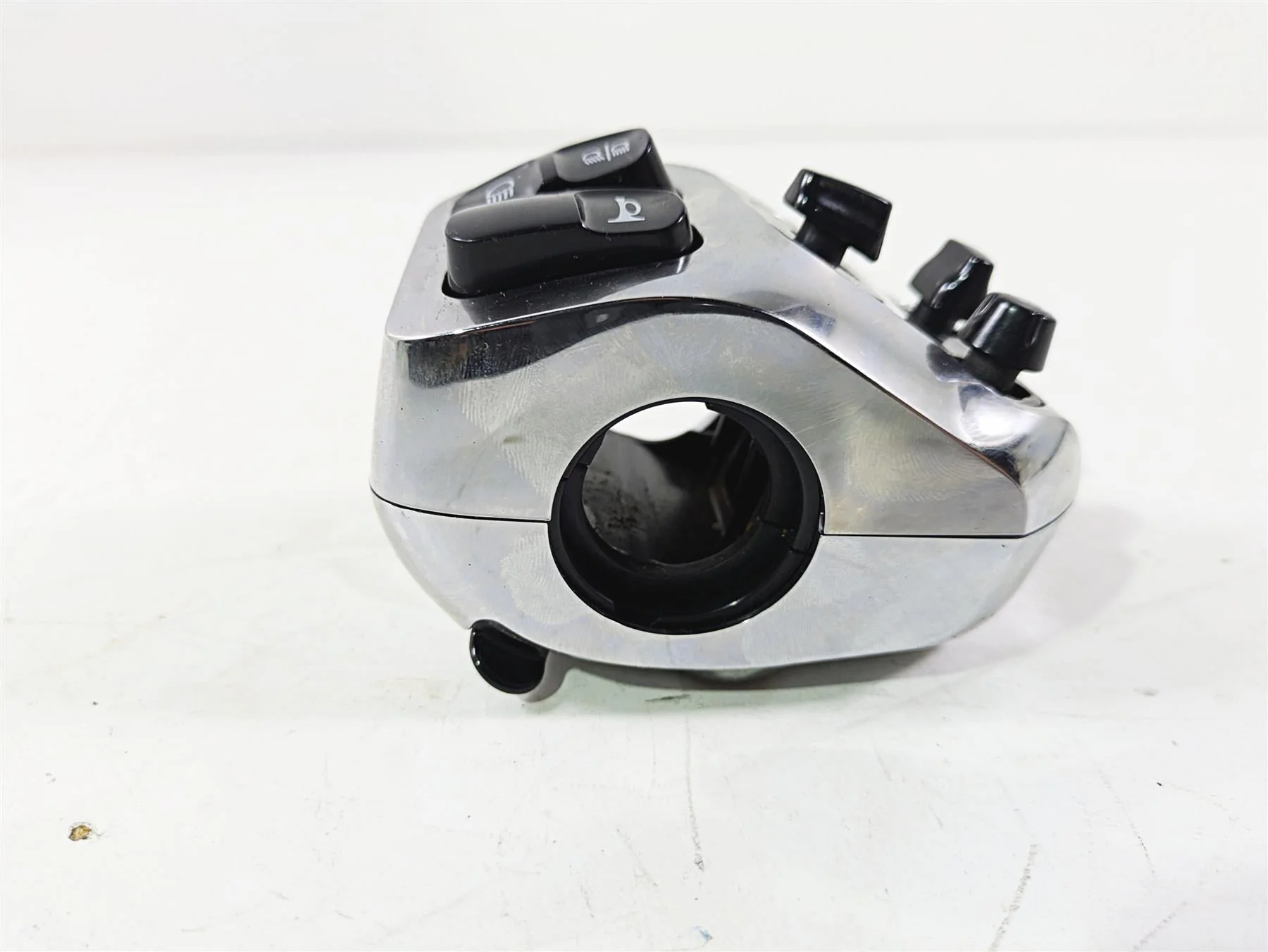 2019 Indian Chieftain Limited Chrome Left Hand Control Switch Light 4018465 - Image 4