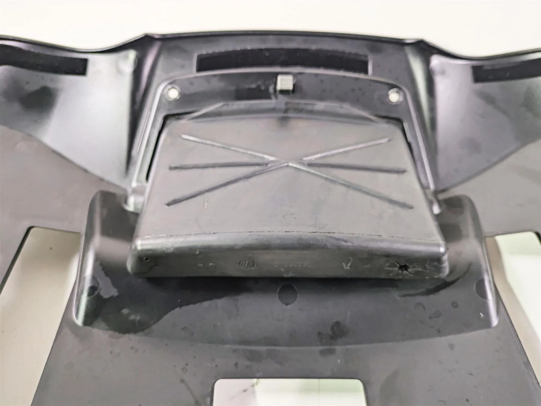2019 Indian Chieftain Limited Front Inner Visor Fairing Cover Cowl 5452569 - Image 9