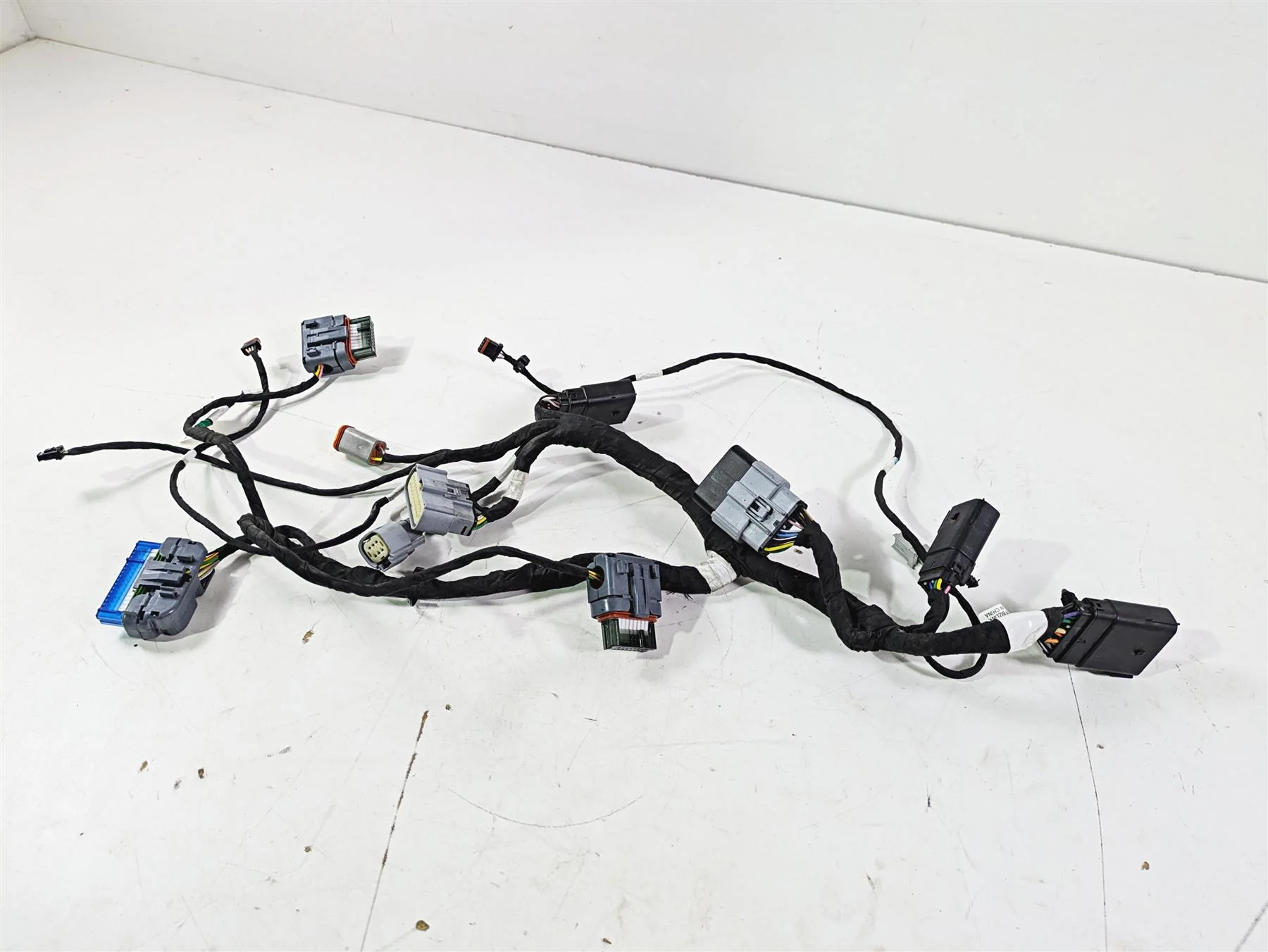 2019 Indian Chieftain Limited Front Nose Wiring Harness Loom No Cuts 2414627 - Image 12