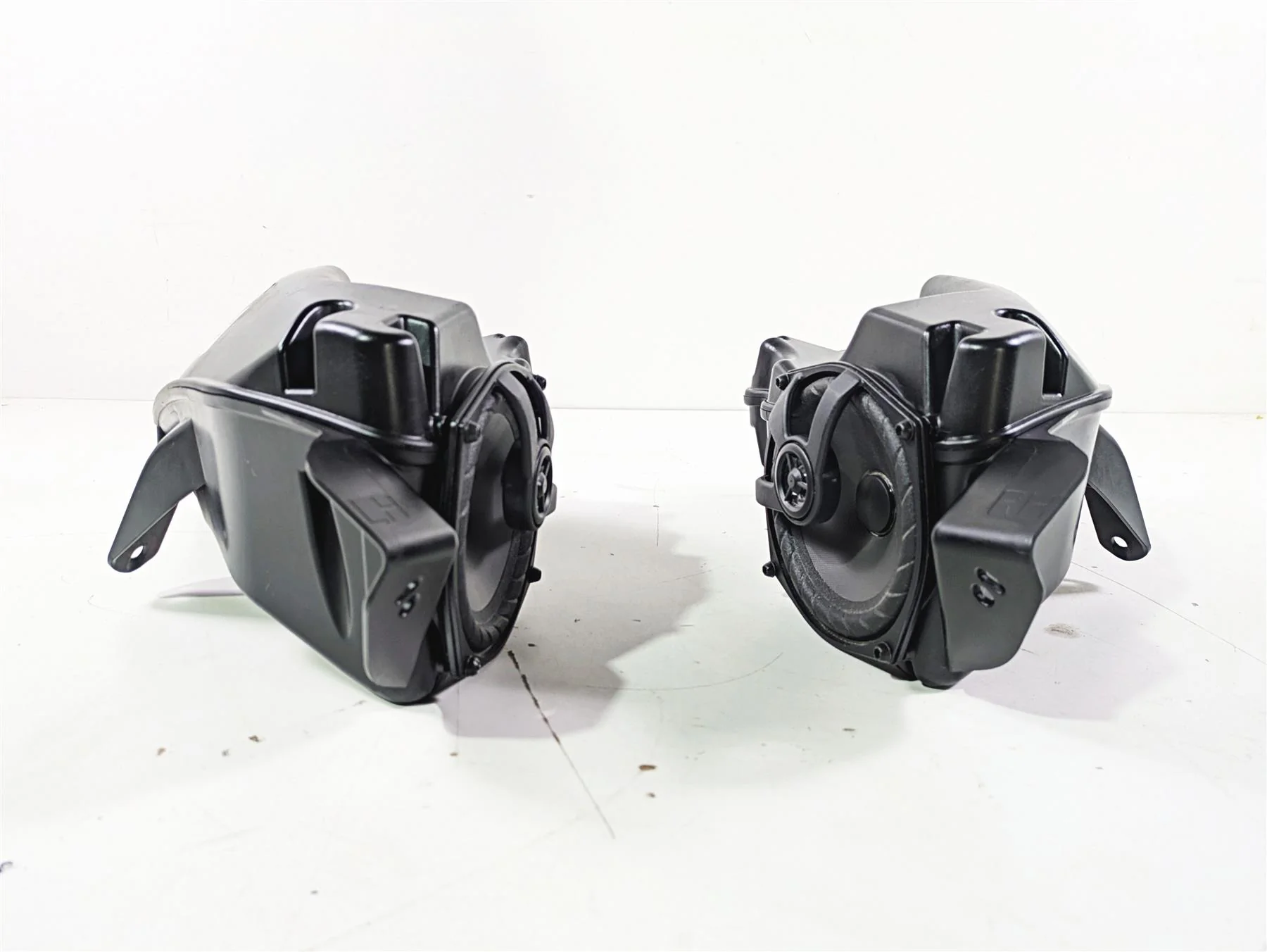 2019 Indian Chieftain Limited Left Right Front Speaker & Box Set 4017739 5451169 - Image 3