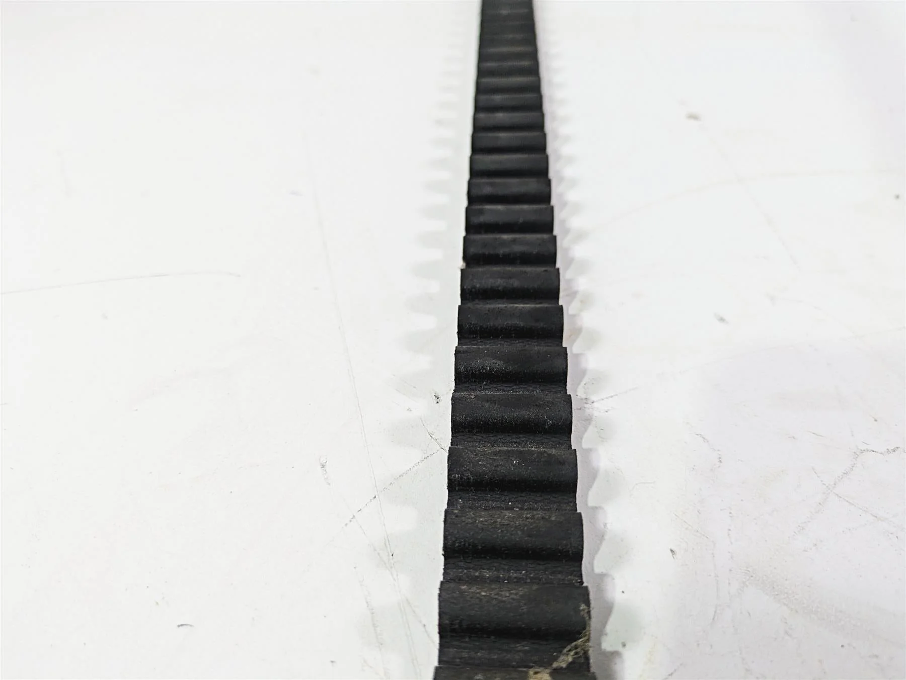 2019 Indian Chieftain Limited Rear Drive Belt 152T 24mm 3211168 - Image 4