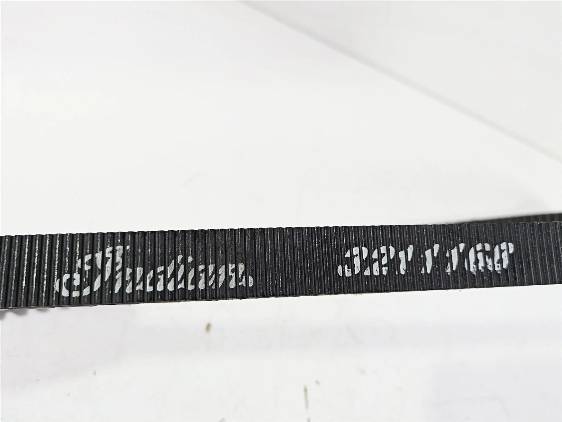 2019 Indian Chieftain Limited Rear Drive Belt 152T 24mm 3211168 - Image 5