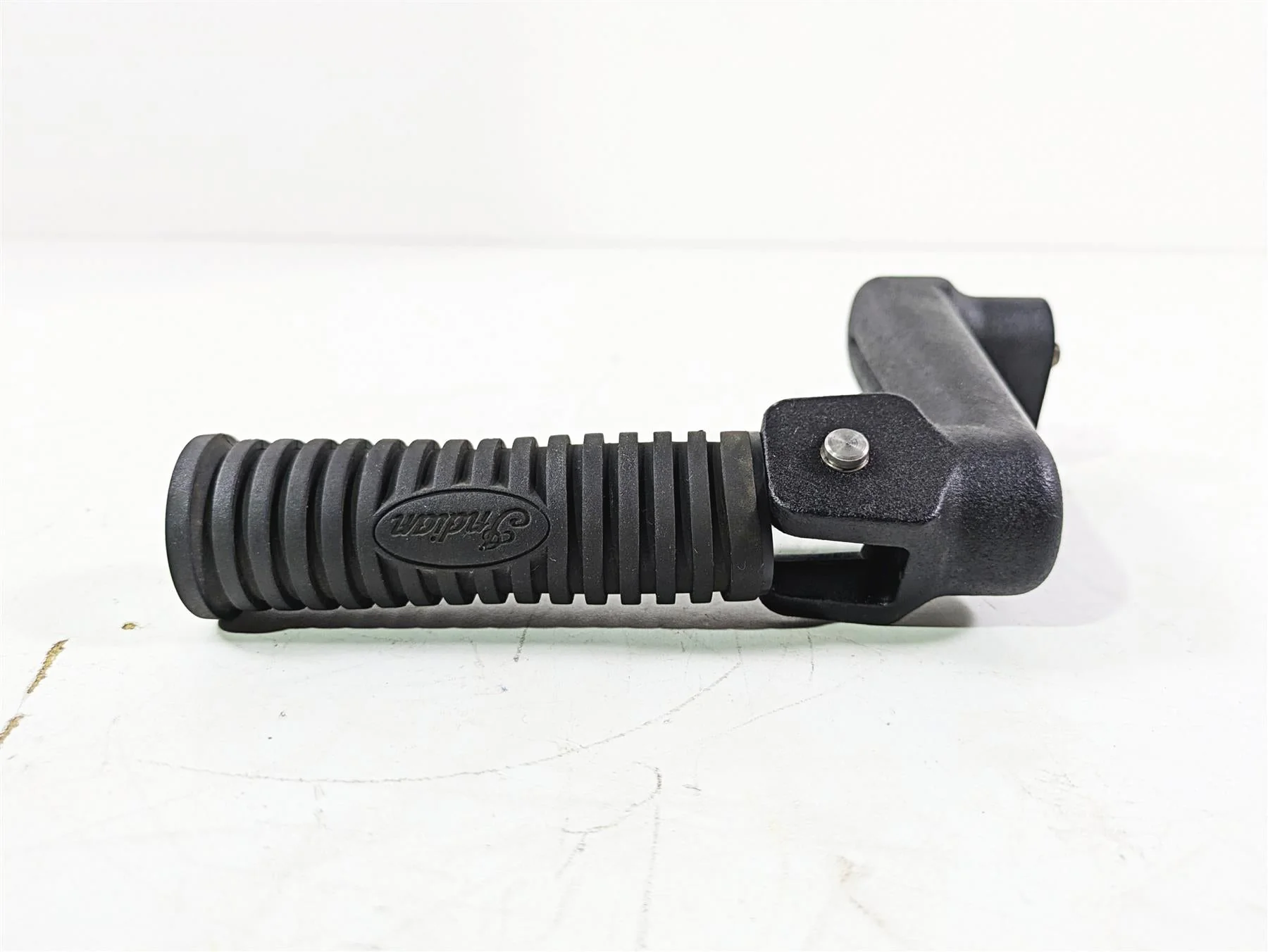 2019 Indian Chieftain Limited Right Rear Passenger Foot Peg Rest 5140870 - Image 6