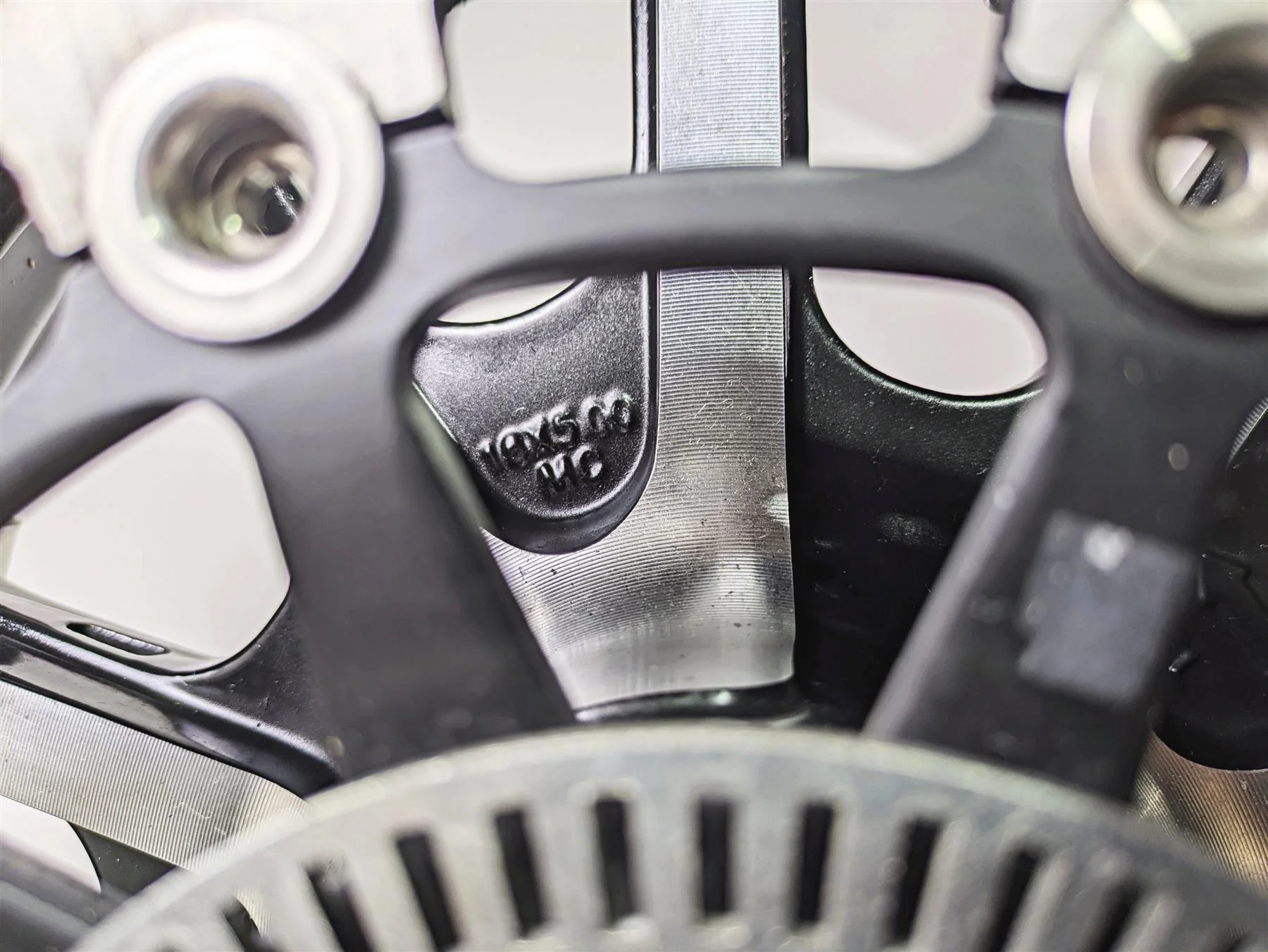 2019 Indian Chieftain Limited Straight Rear Wheel Rim 16x5 1522506 - Image 12