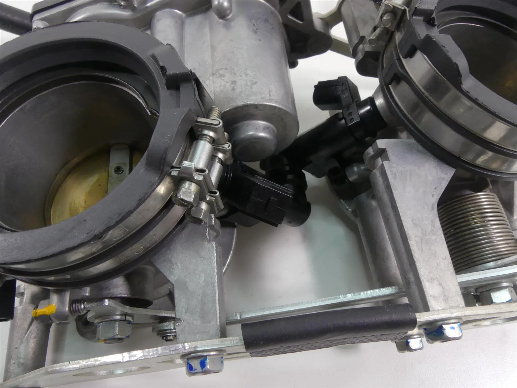 2019 KTM 1290R Super Adventure Keihin Throttle Body Set 60341001000 - Image 10
