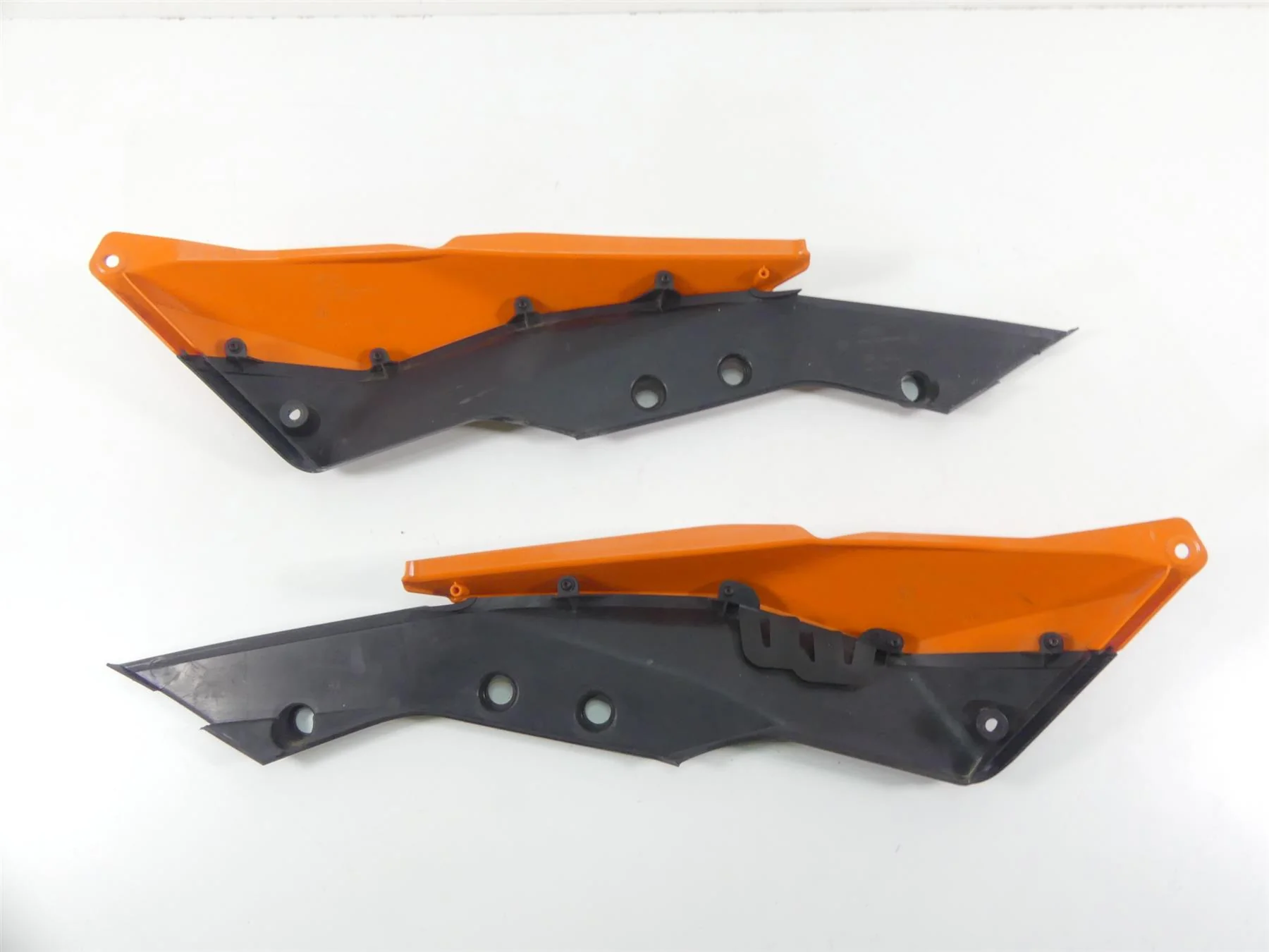 2019 KTM 1290R Super Adventure Tail Side Fairing Cover Set 60308041000 - Image 2