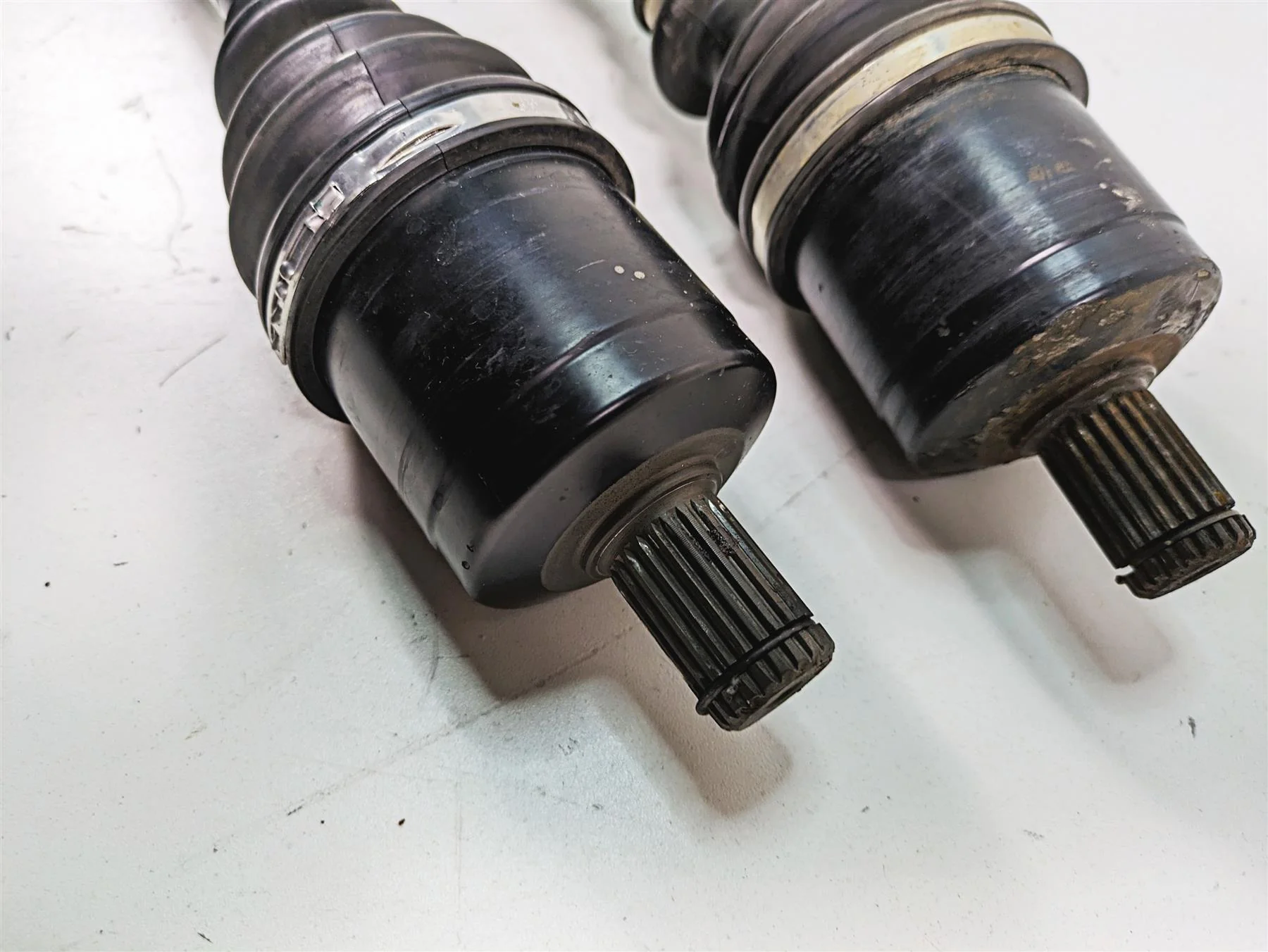 2019 Polaris RZR XP 1000 EPS Front Cv Drive Axle Shaft Set -Read 1333943 - Image 4