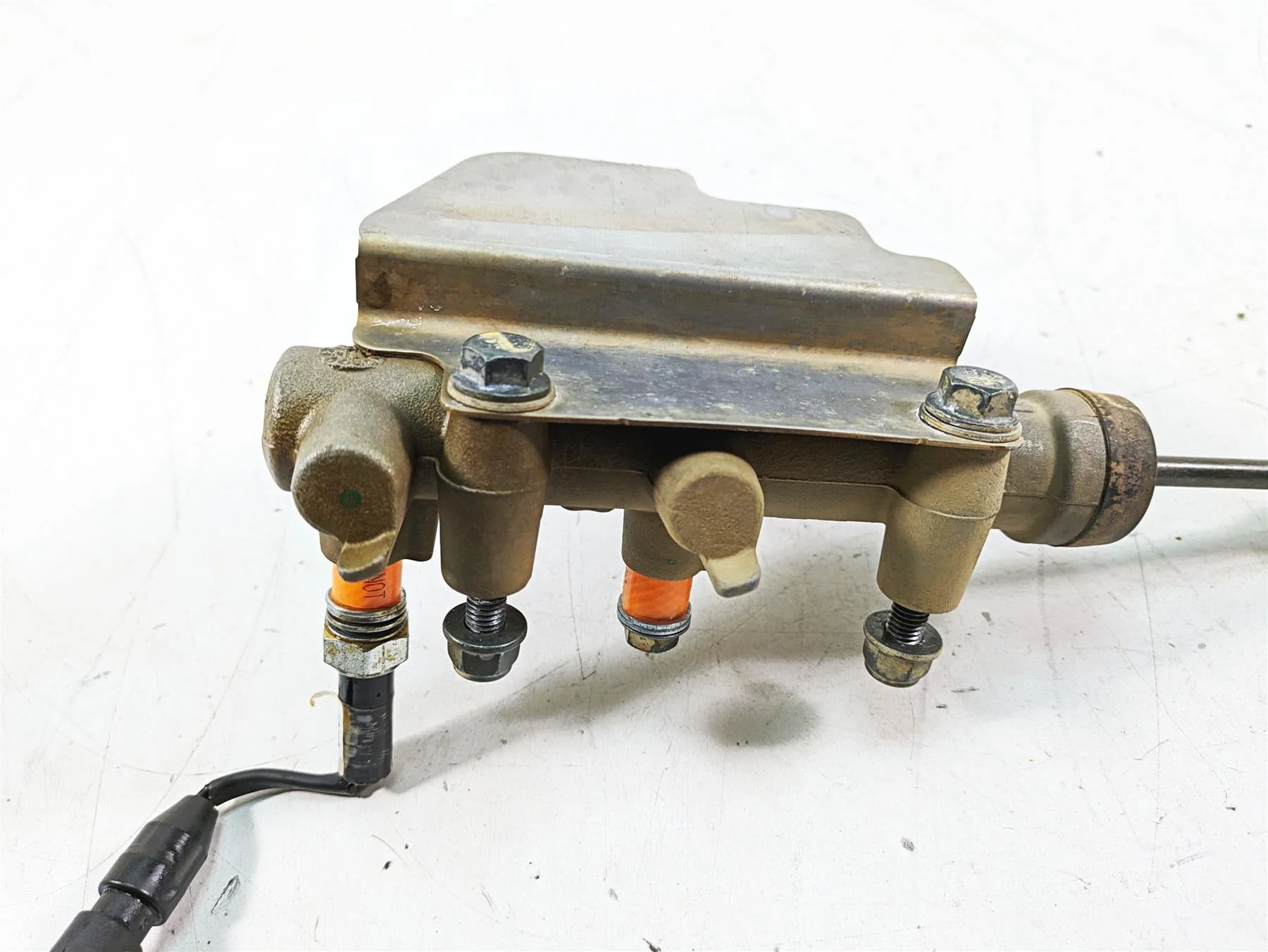 2019 Polaris RZR XP 1000 EPS Hayes Main Brake Master Cylinder 1911982 - Image 10