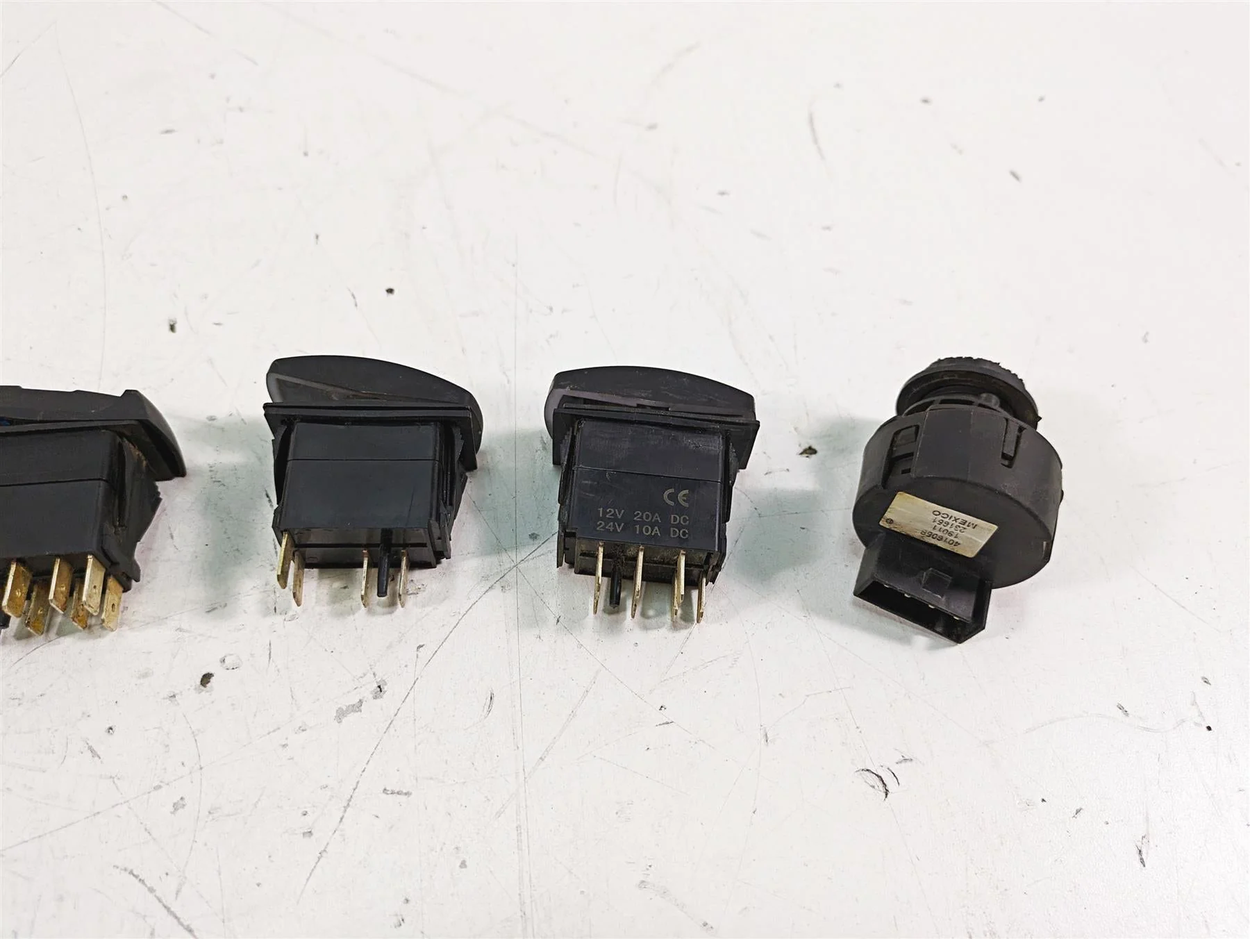 2019 Polaris RZR XP 1000 EPS Ignition Awd Light Switch Key Set 4016058 4014069 - Image 5