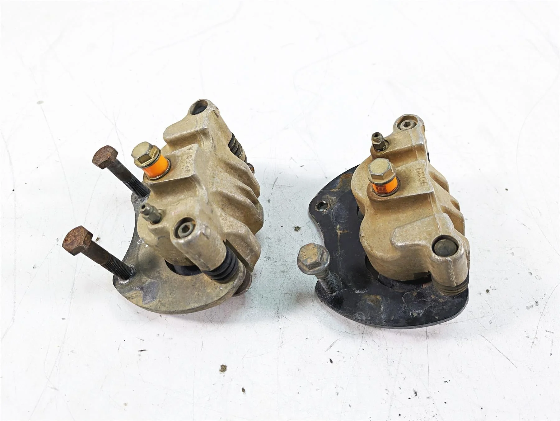 2019 Polaris RZR XP 1000 EPS Rear Brake Caliper Set 1912141 1912142 - Image 2