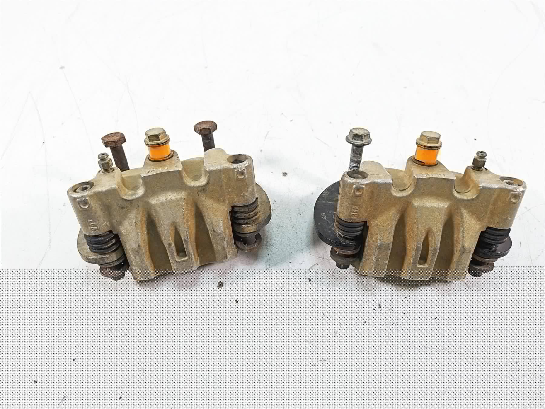 2019 Polaris RZR XP 1000 EPS Rear Brake Caliper Set 1912141 1912142 - Image 3