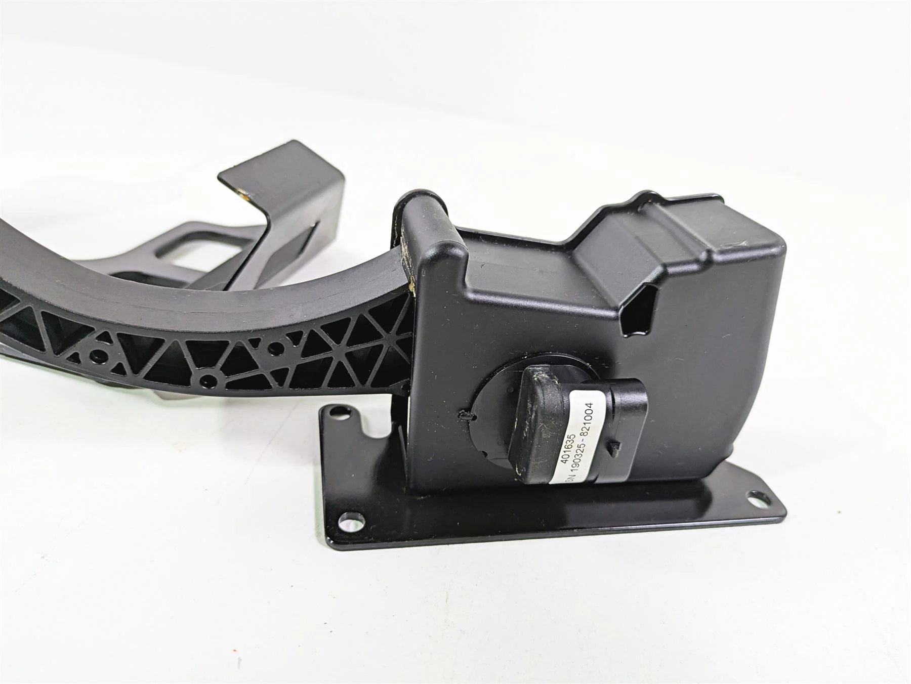 2019 Polaris RZR XP 1000 Highlifter Brake & Accelerate Pedal Set 1019105 1027413 - Image 9