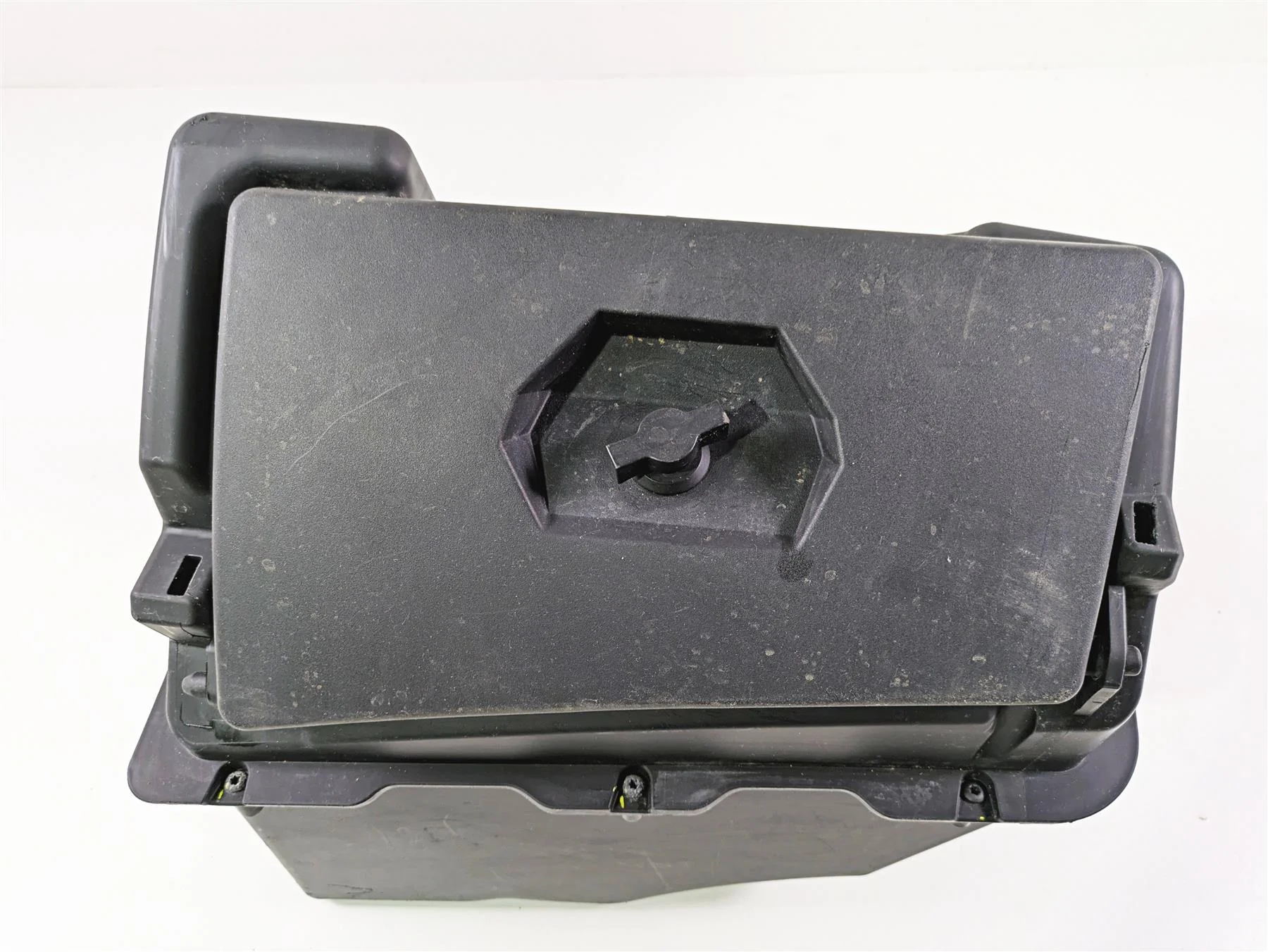 2019 Polaris RZR XP 1000 Highlifter Glove Box Compartment 5439796 2635460 - Image 9