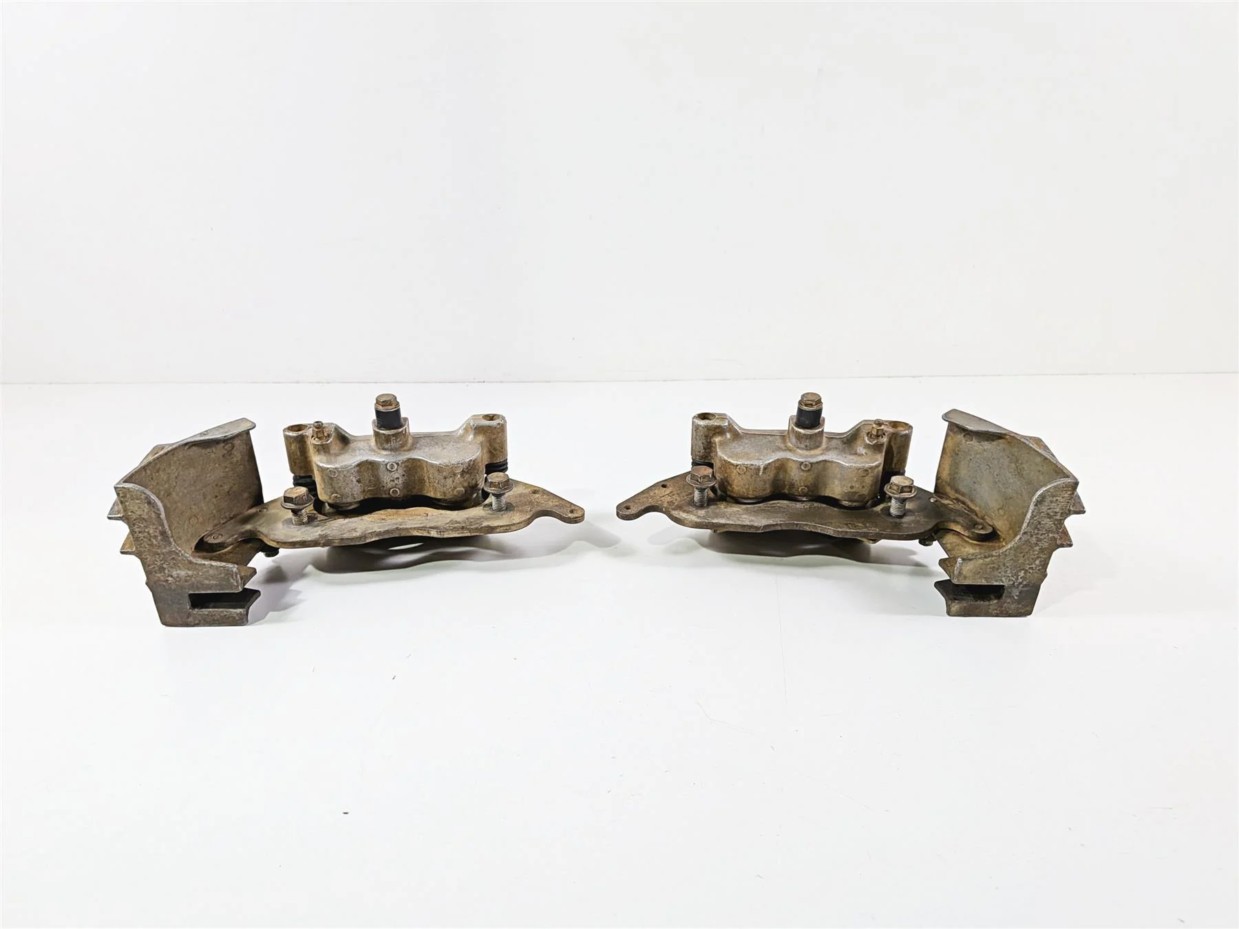 2019 Polaris RZR XP Turbo S Dynamics Front Brake Caliper 1912473 1912474 - Image 2