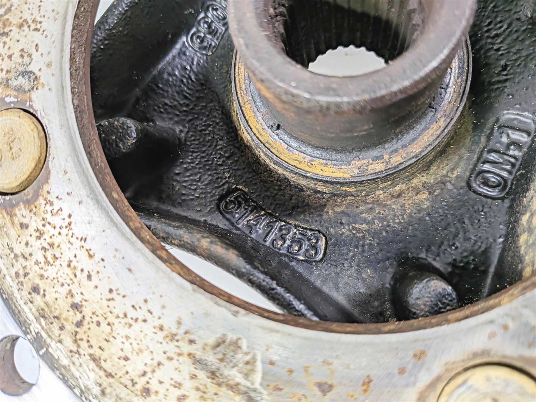 2019 Polaris RZR XP Turbo S Dynamics Front Left Wheel Hub 5141353 - Image 10