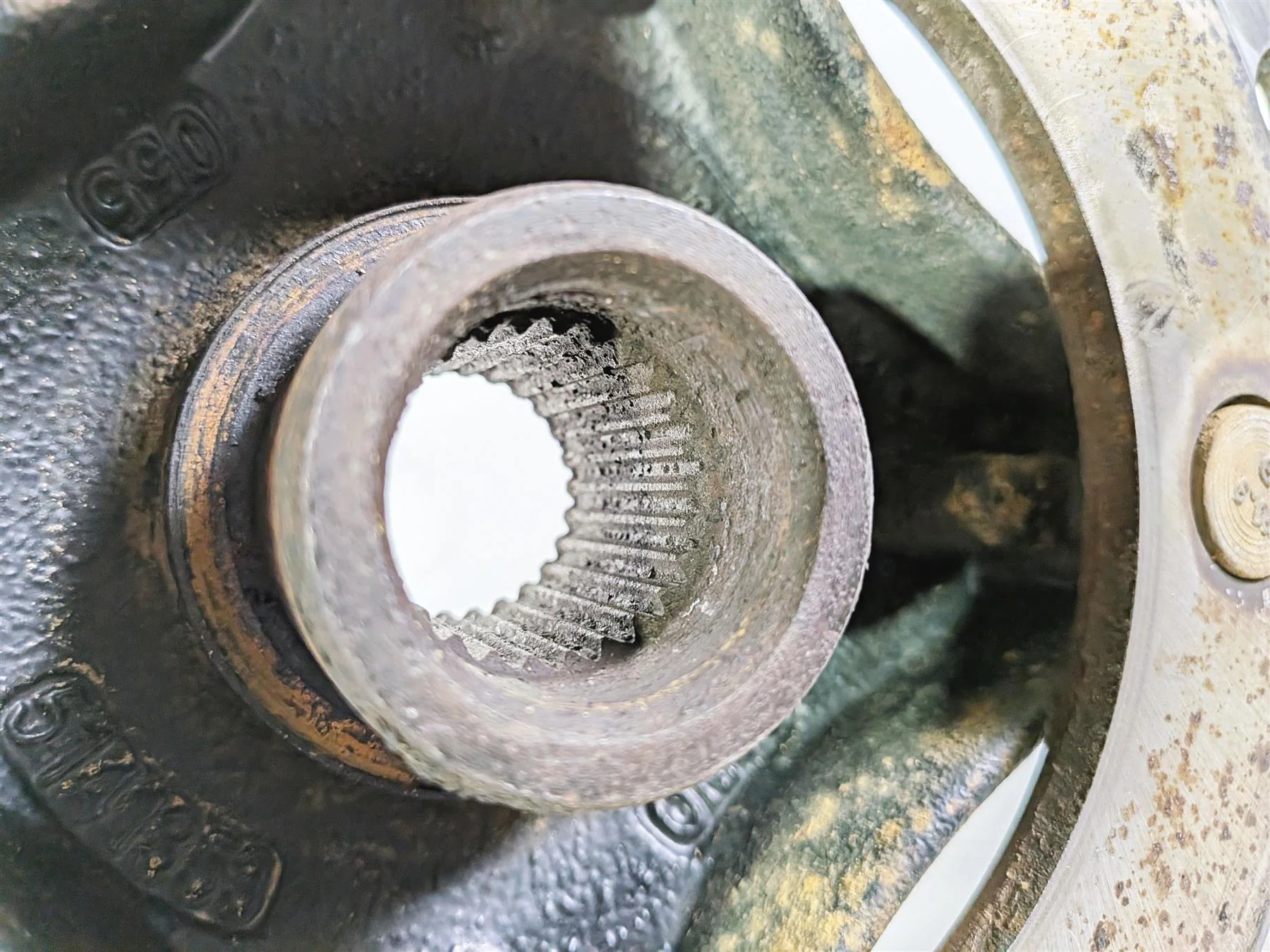 2019 Polaris RZR XP Turbo S Dynamics Front Left Wheel Hub 5141353 - Image 12