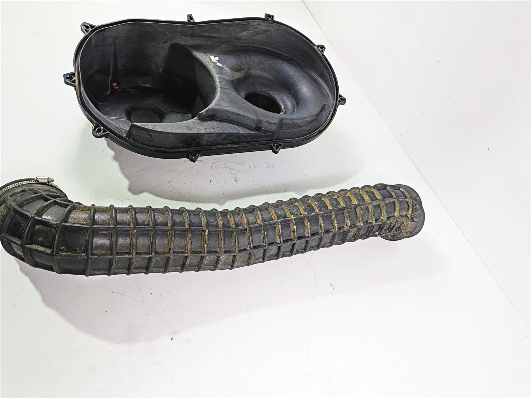 2019 Polaris RZR XP Turbo S Outer Primary Drive Cover & Tube 2637068 - Image 3