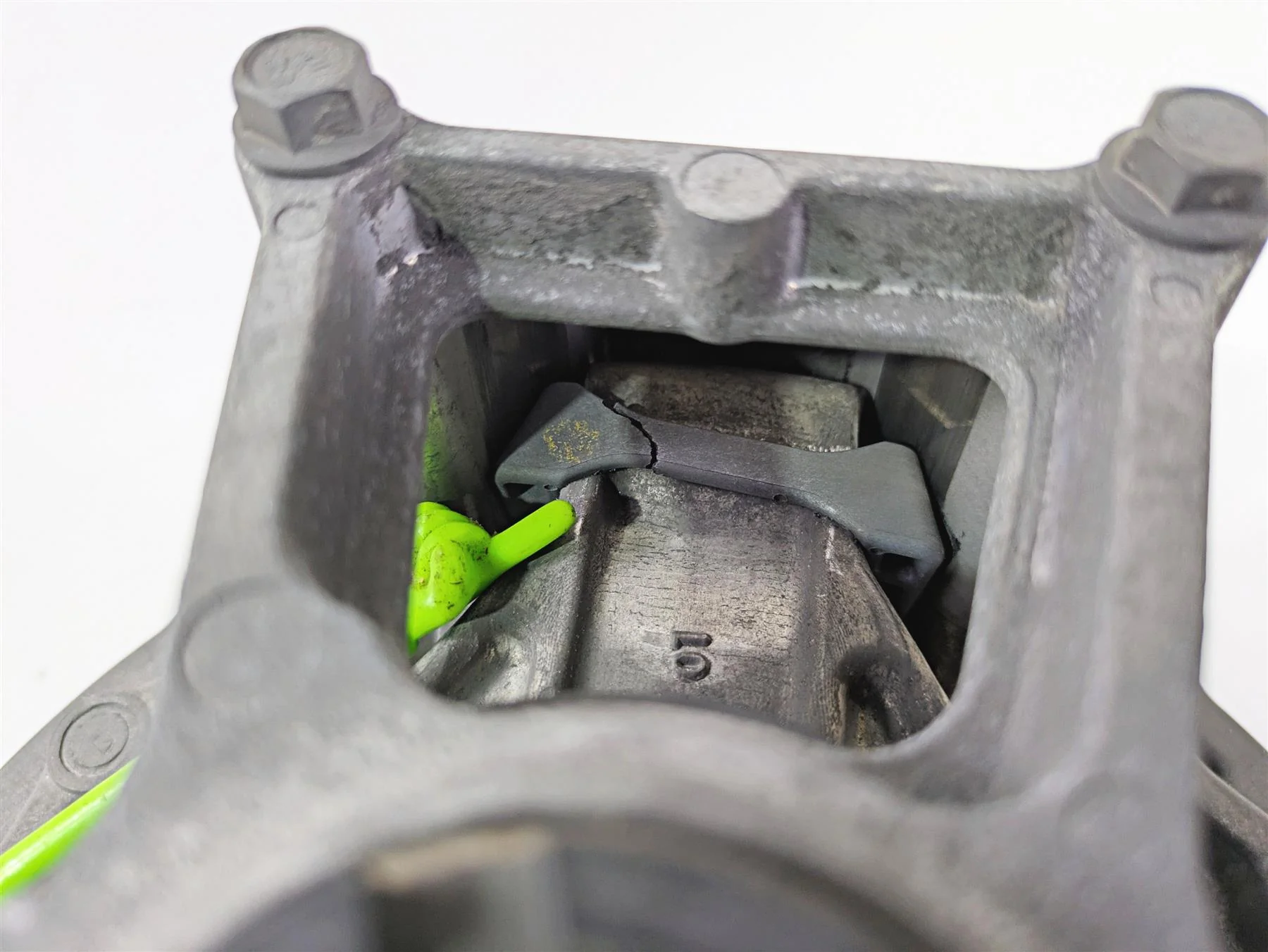 2019 Polaris RZR XP Turbo S Primary Drive Clutch - For Parts 1323559 1323761 - Image 2