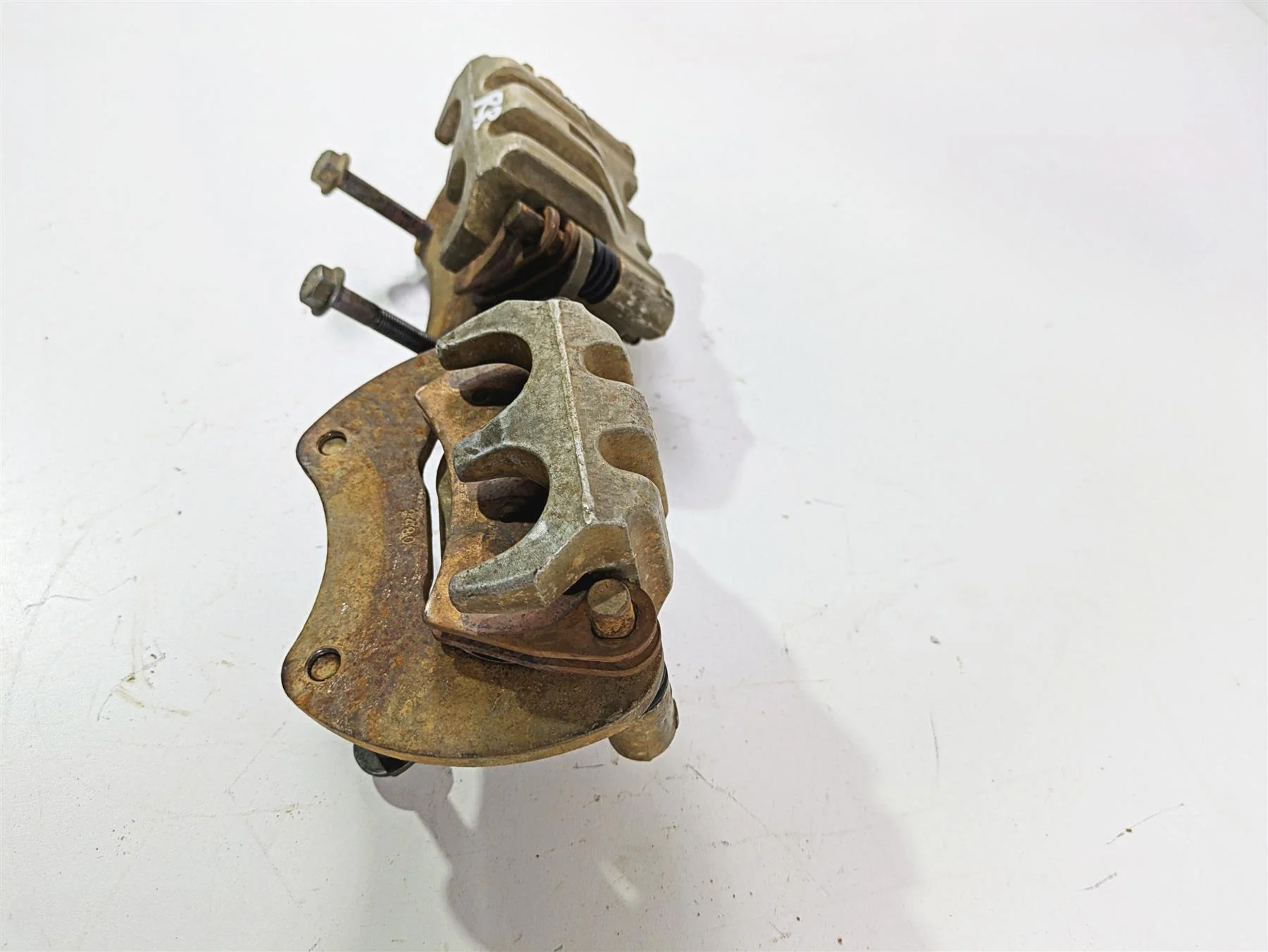 2019 Polaris RZR XP Turbo S Rear Brake Caliper Set 1912478 1912479 - Image 3