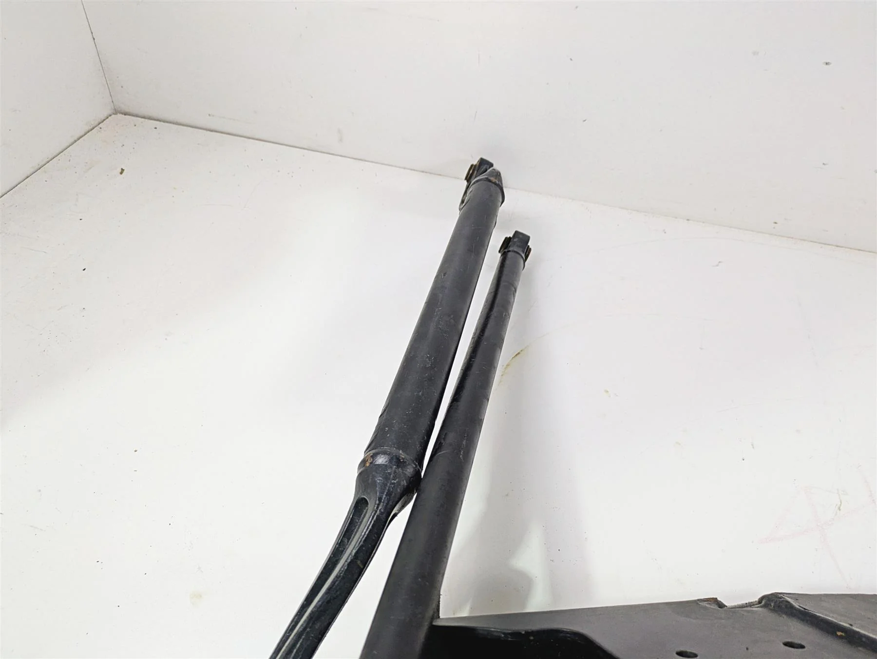 2019 Polaris RZR XP Turbo S Rear Right Trailing Arm Knee Set 1024416 5141782 - Image 3