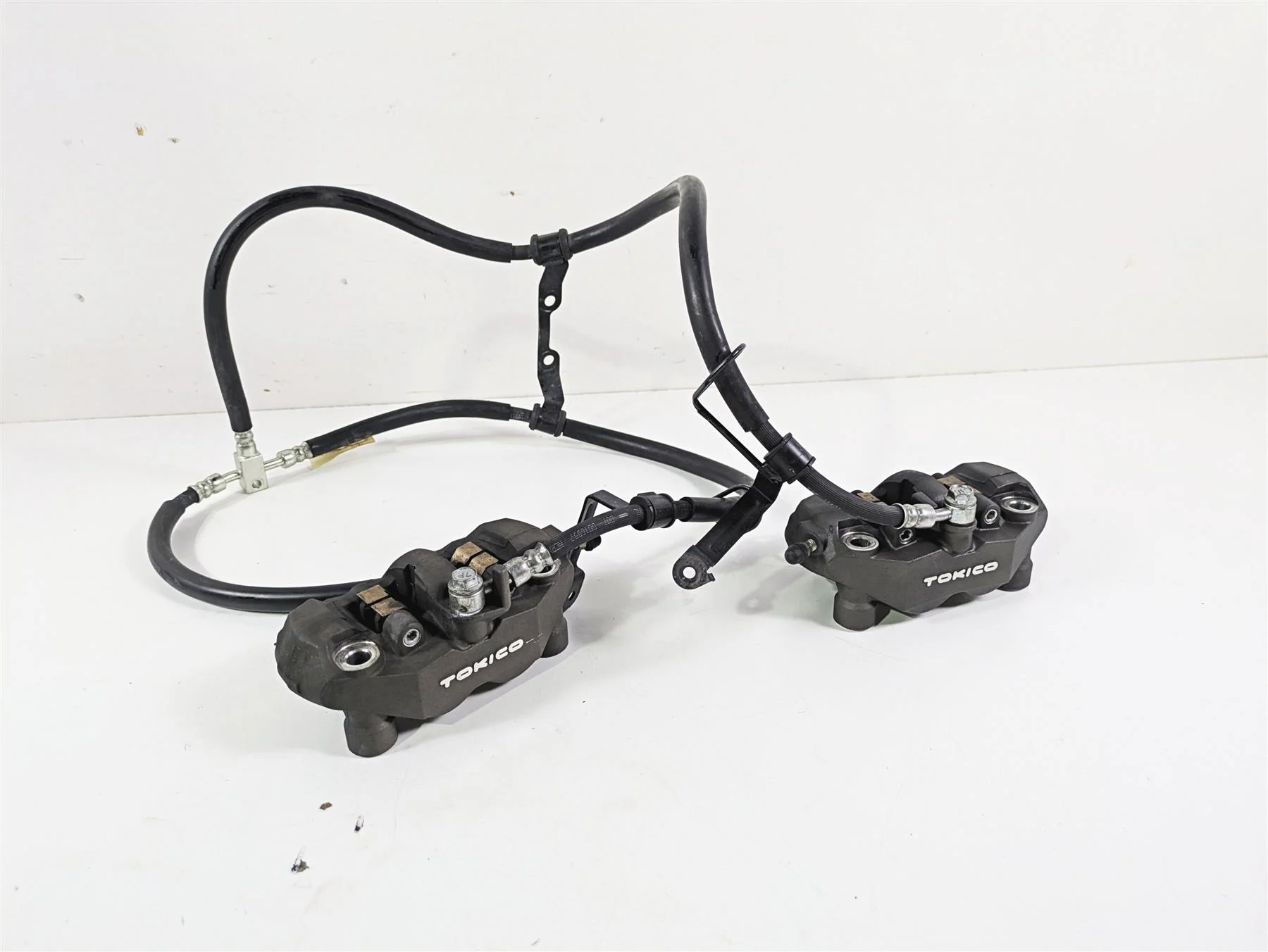 2019 Suzuki M109R VZR1800 Boulevard Front Brake Calipers 108mm 59100-41G40-999