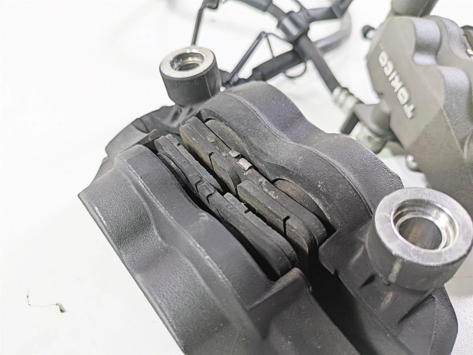 2019 Suzuki M109R VZR1800 Boulevard Front Brake Calipers 108mm 59100-41G40-999 - Image 8