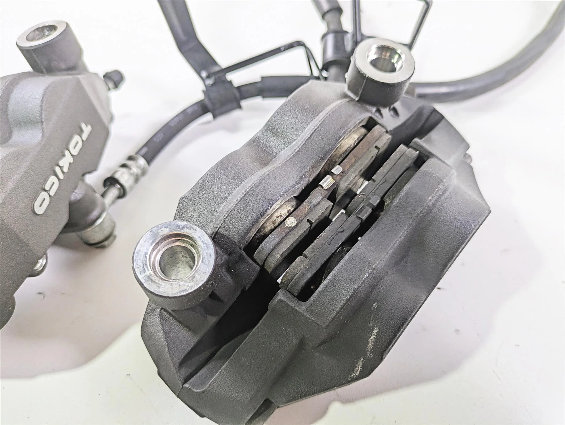 2019 Suzuki M109R VZR1800 Boulevard Front Brake Calipers 108mm 59100-41G40-999 - Image 9