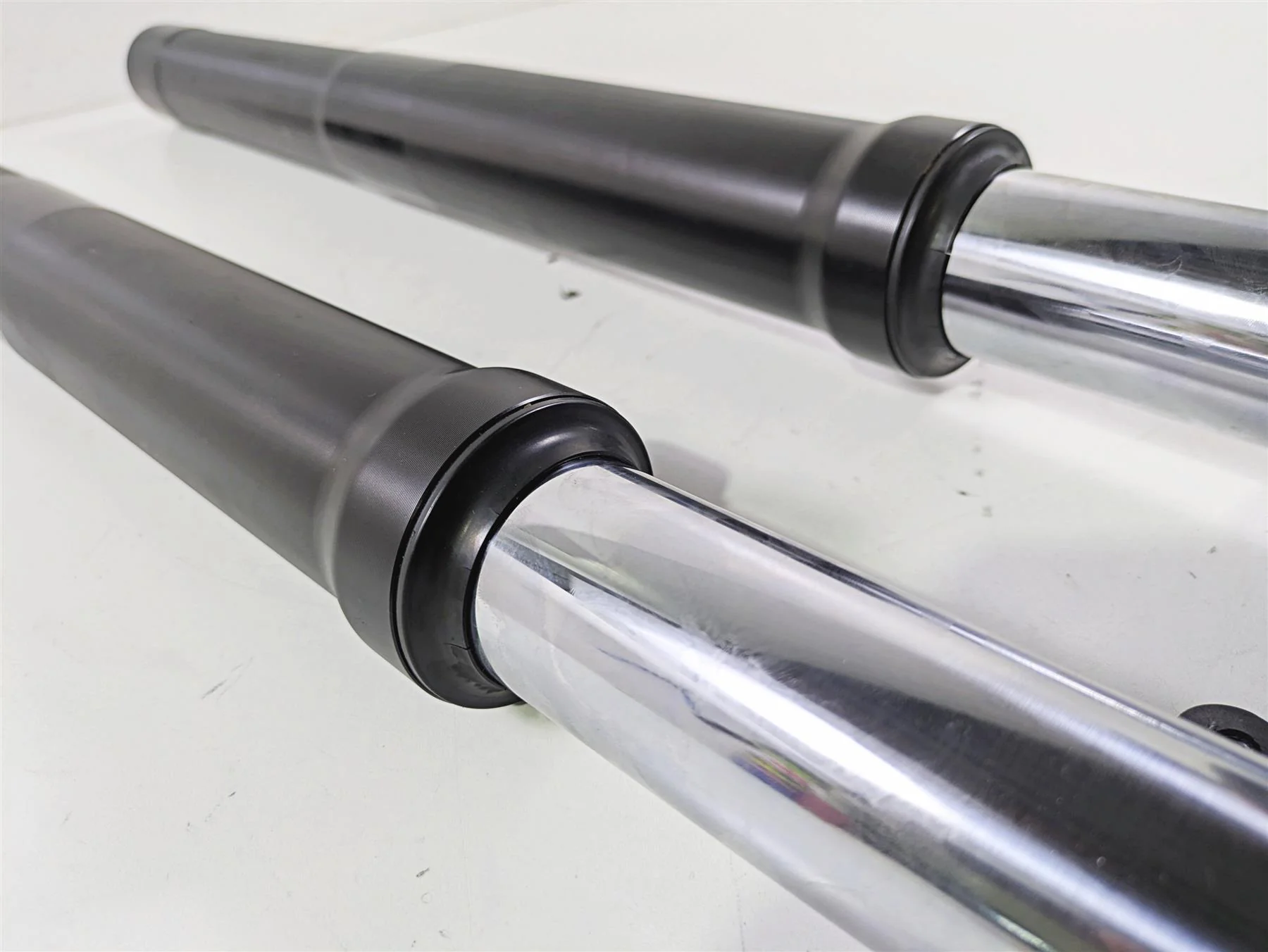 2019 Suzuki M109R VZR1800 Boulevard Front Forks Leg Set 51103-48G30 51103-48G31 - Image 2