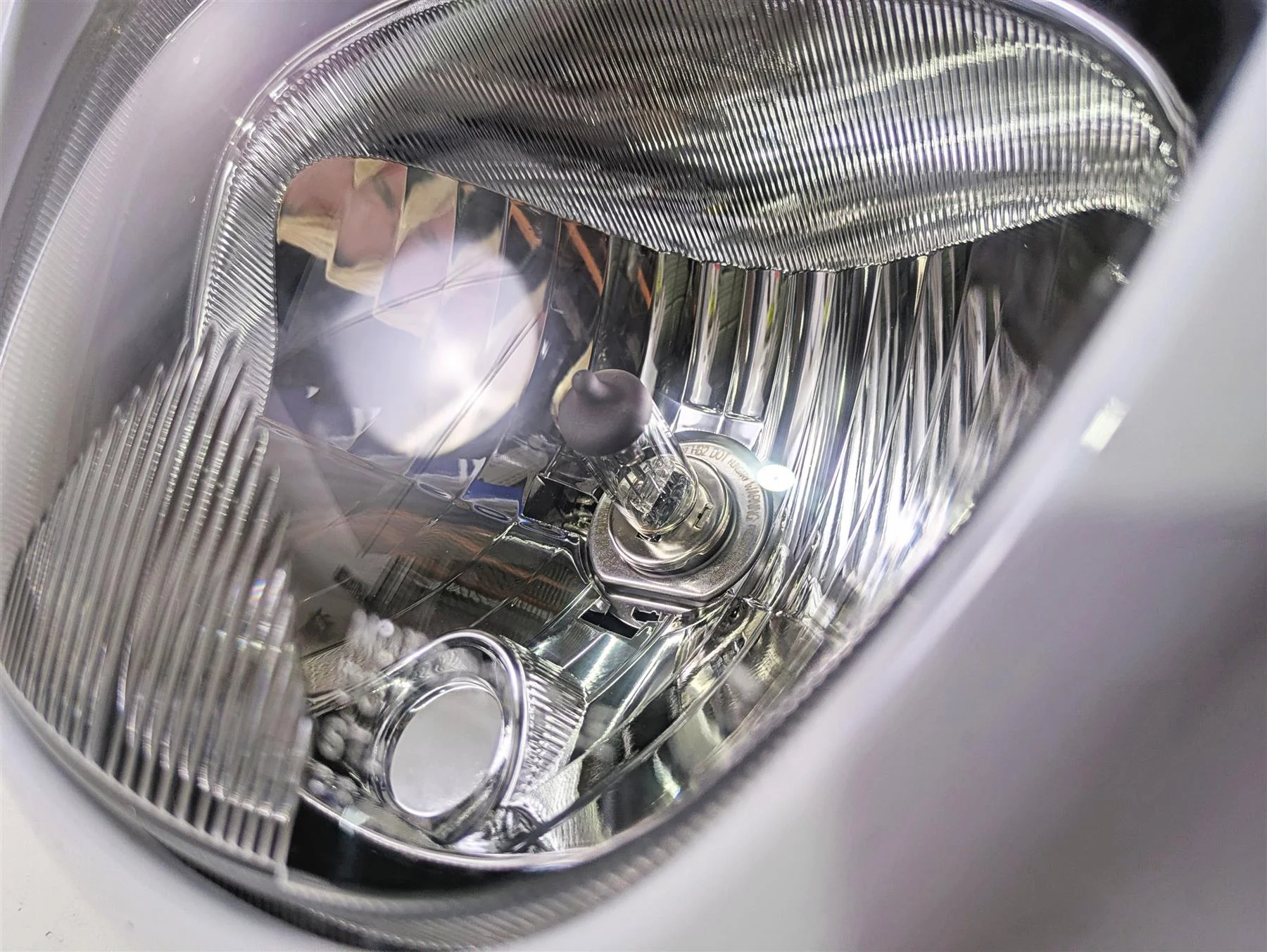 2019 Suzuki M109R VZR1800 Boulevard Headlight & Housing Cover Set 35100-48G31 - Image 11