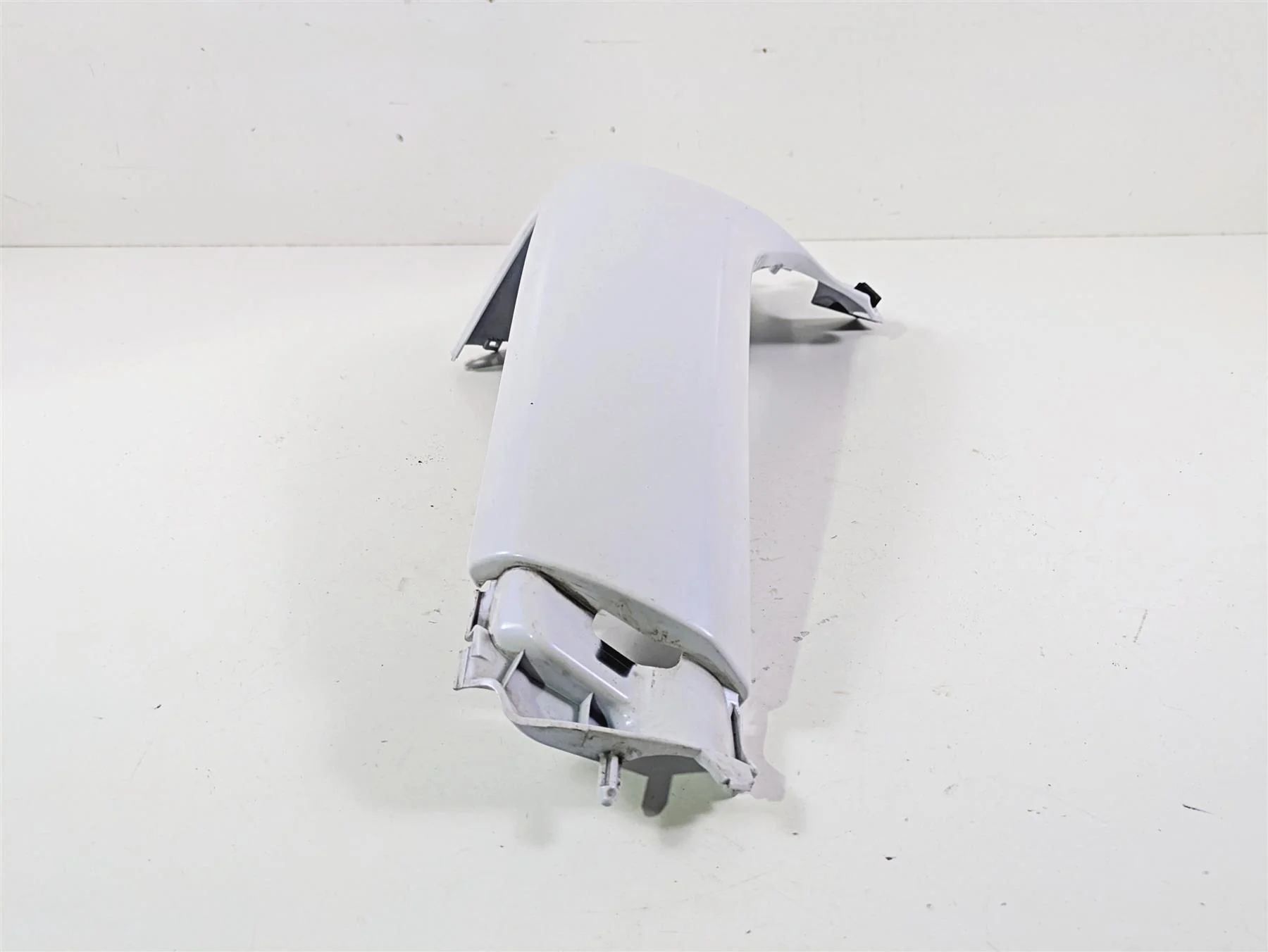 2019 Suzuki M109R VZR1800 Boulevard Left Radiator Fairing Cover  47561-48G50 - Image 5