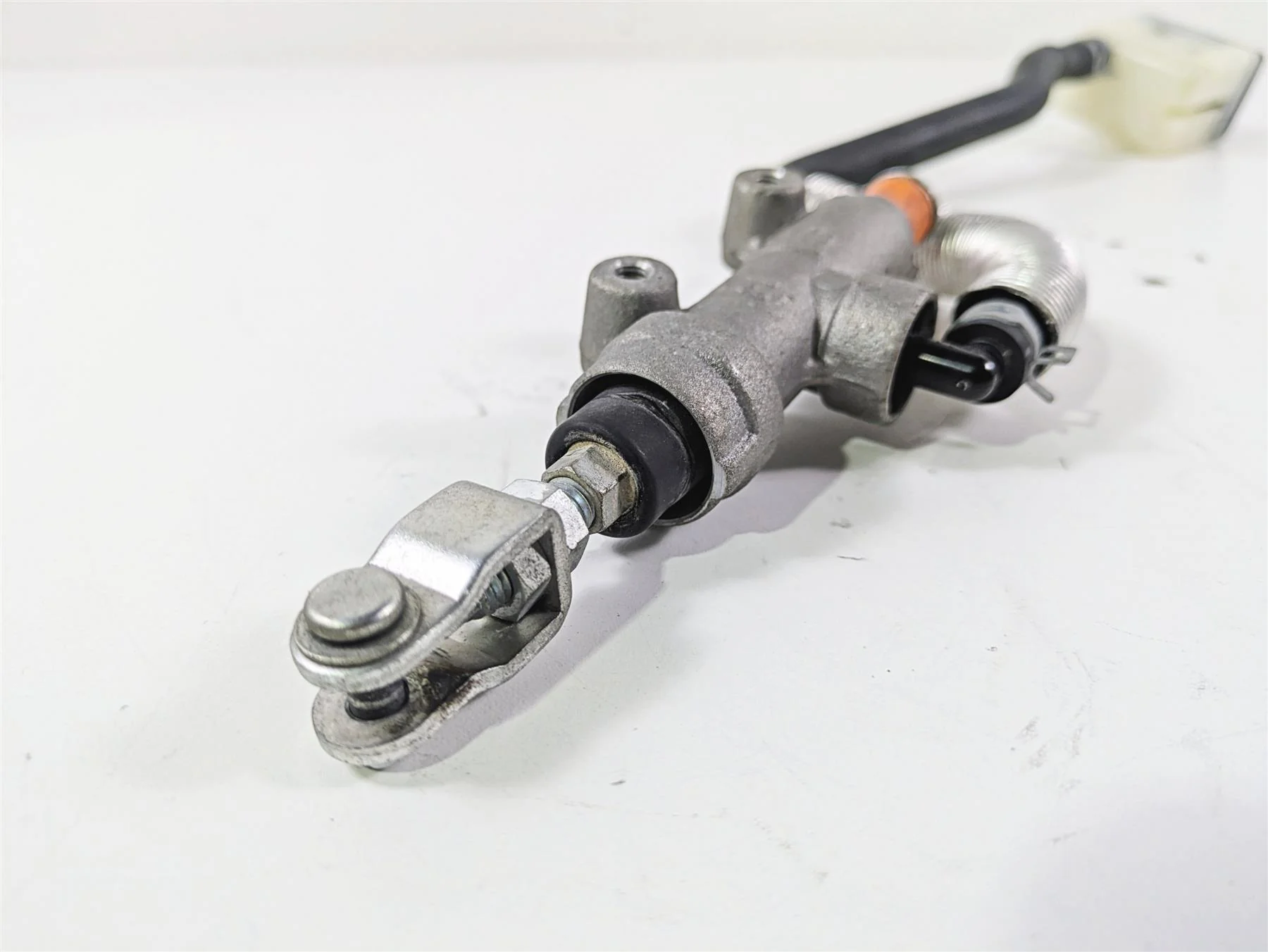 2019 Suzuki M109R VZR1800 Boulevard Rear Brake Master Cylinder 14mm 69600-48G00 - Image 10