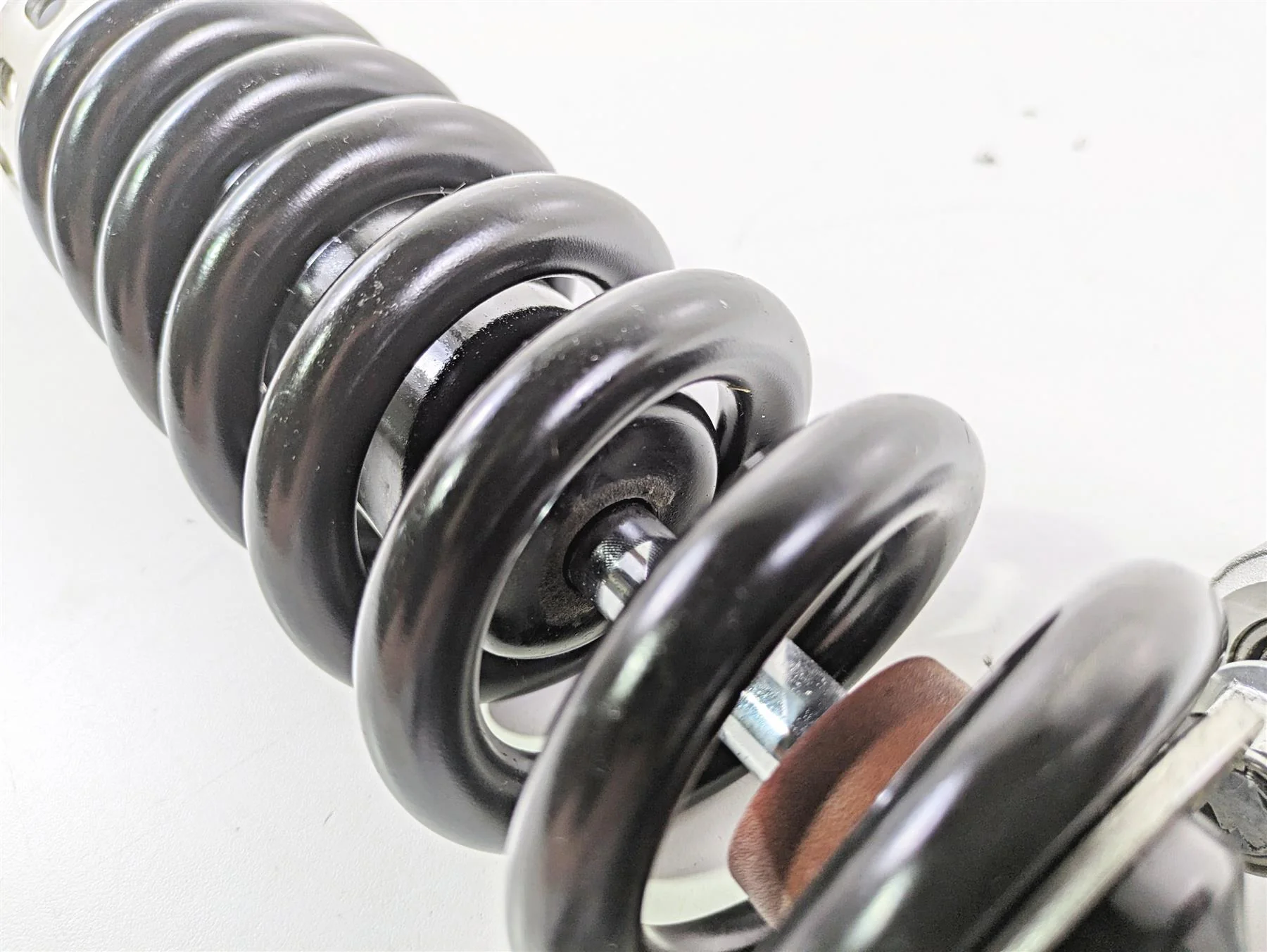 2019 Suzuki M109R VZR1800 Boulevard Rear Shock Suspension Damper 13" 62100-48GB0 - Image 8