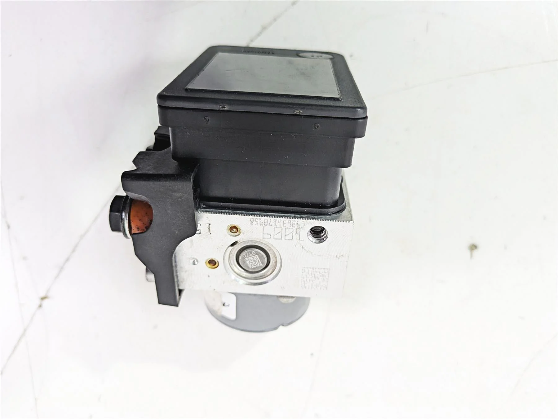 2019 Triumph Speed Triple RS 1050 Abs Brake Pump Module Unit T2029204 - Image 11