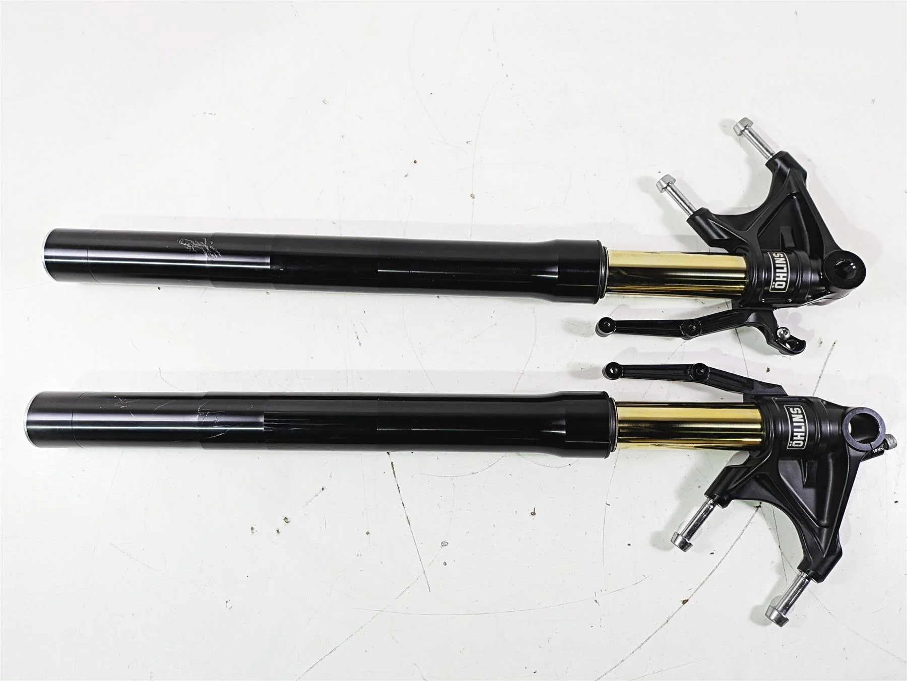 2019 Triumph Speed Triple RS 1050 Black Ohlins Front Fork Leg T2044034 T2044036