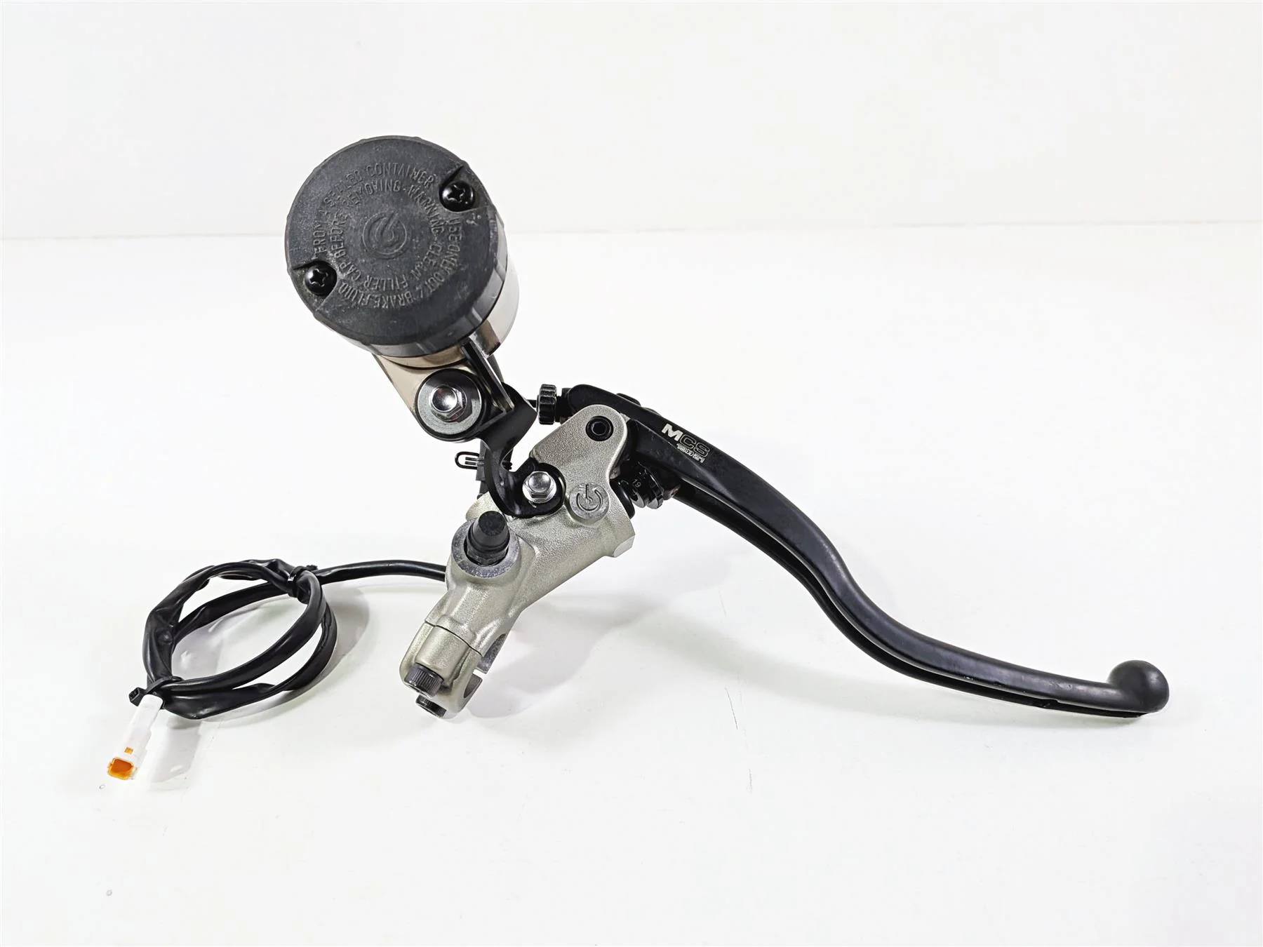 2019 Triumph Speed Triple RS 1050 Brembo Front Radial Brake Pump & Lever T2024898