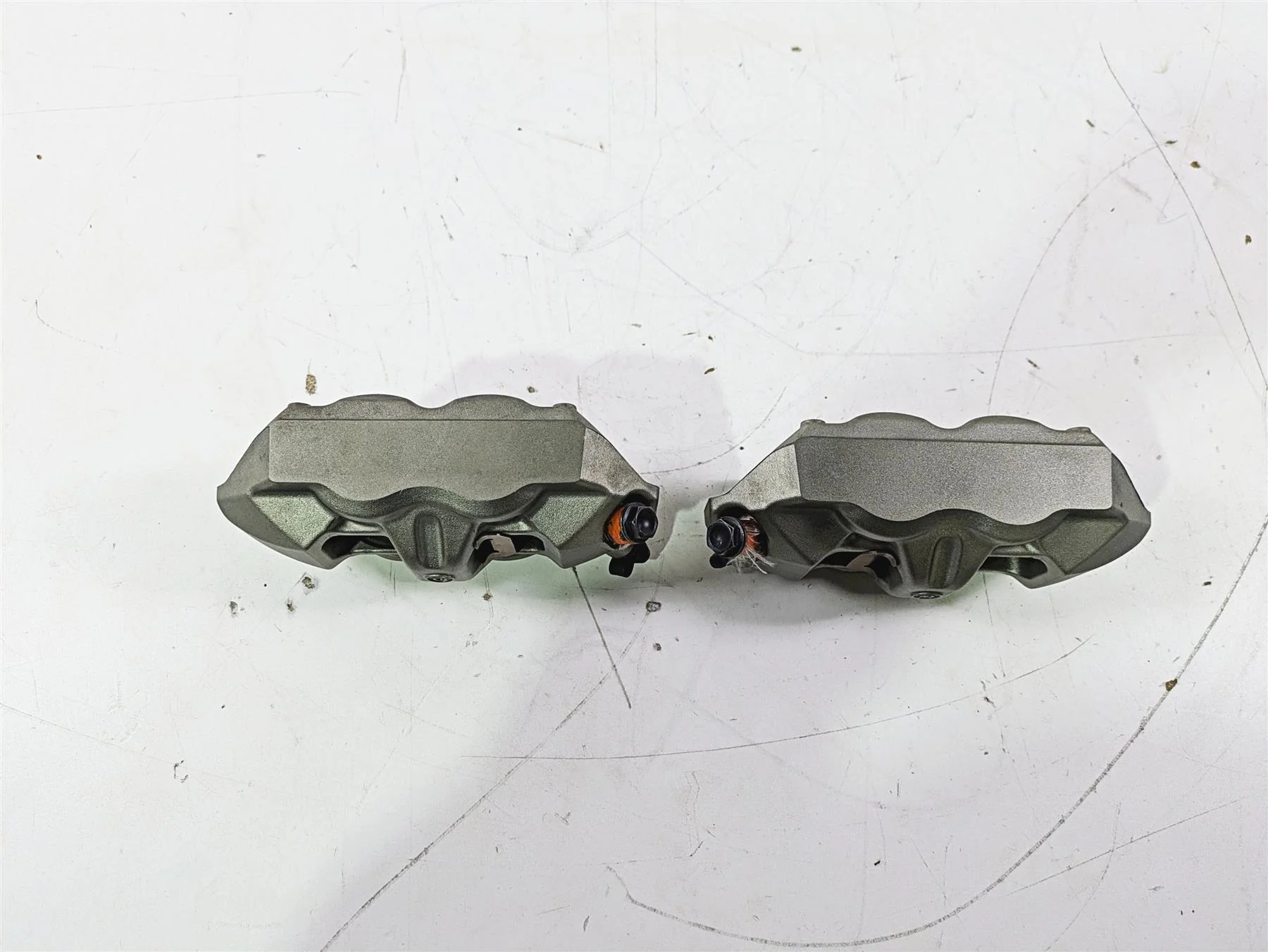 2019 Triumph Speed Triple RS 1050 Brembo M4 Front Brake Calipers 100mm T2023530 - Image 10