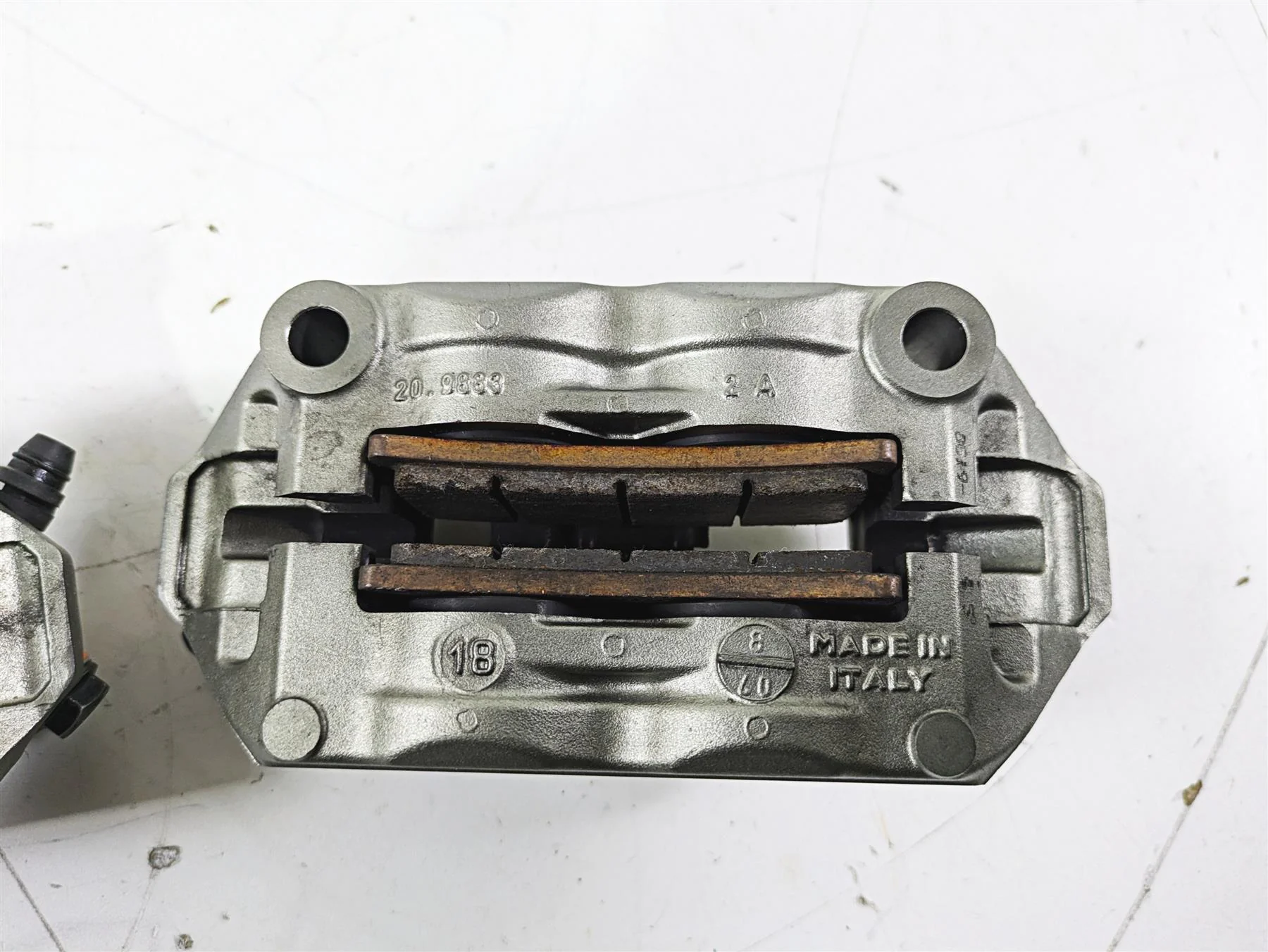 2019 Triumph Speed Triple RS 1050 Brembo M4 Front Brake Calipers 100mm T2023530 - Image 11