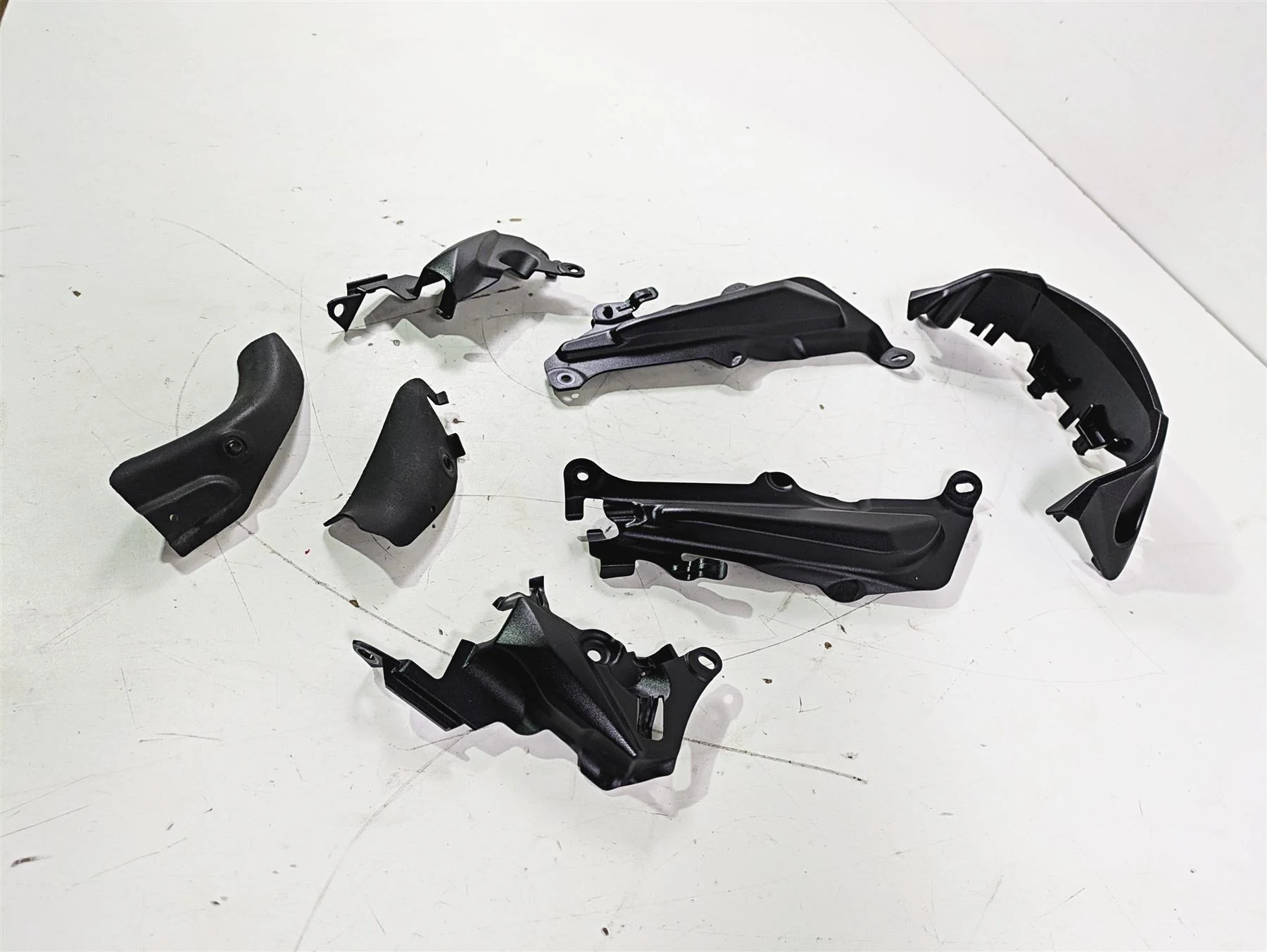 2019 Triumph Speed Triple RS 1050 Chassis Frame Infill Covers Set T2100398 - Image 3