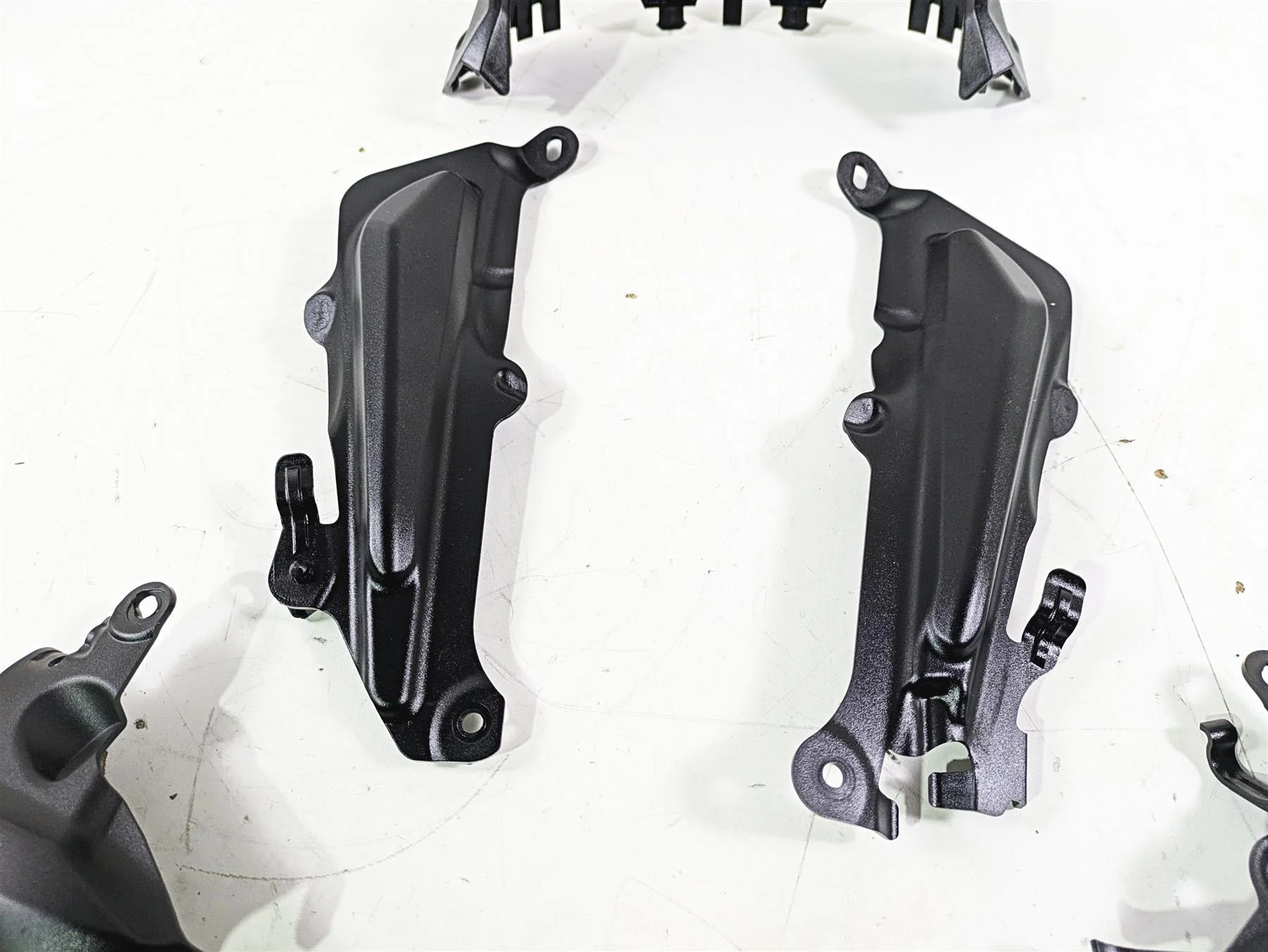2019 Triumph Speed Triple RS 1050 Chassis Frame Infill Covers Set T2100398 - Image 5