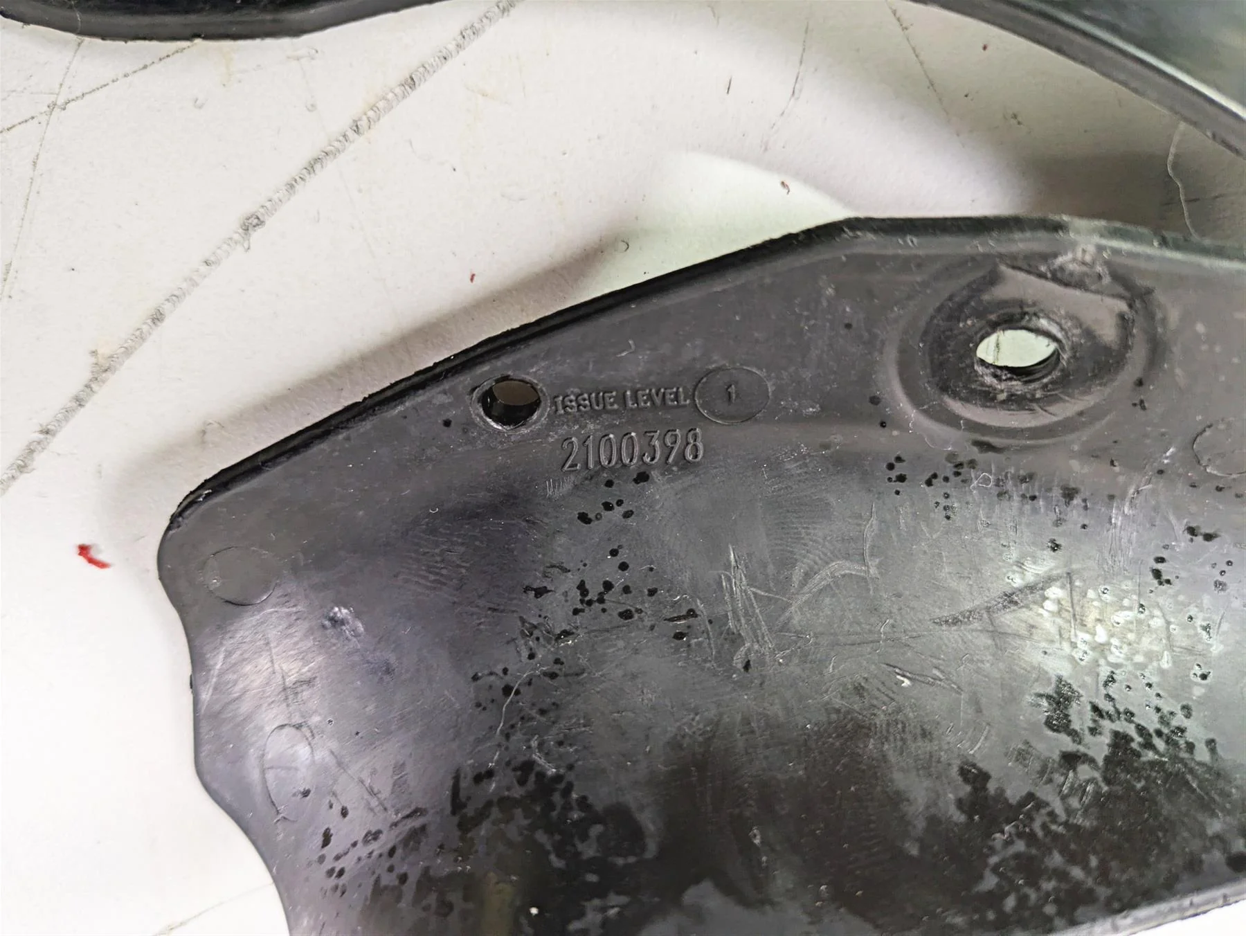 2019 Triumph Speed Triple RS 1050 Chassis Frame Infill Covers Set T2100398 - Image 9