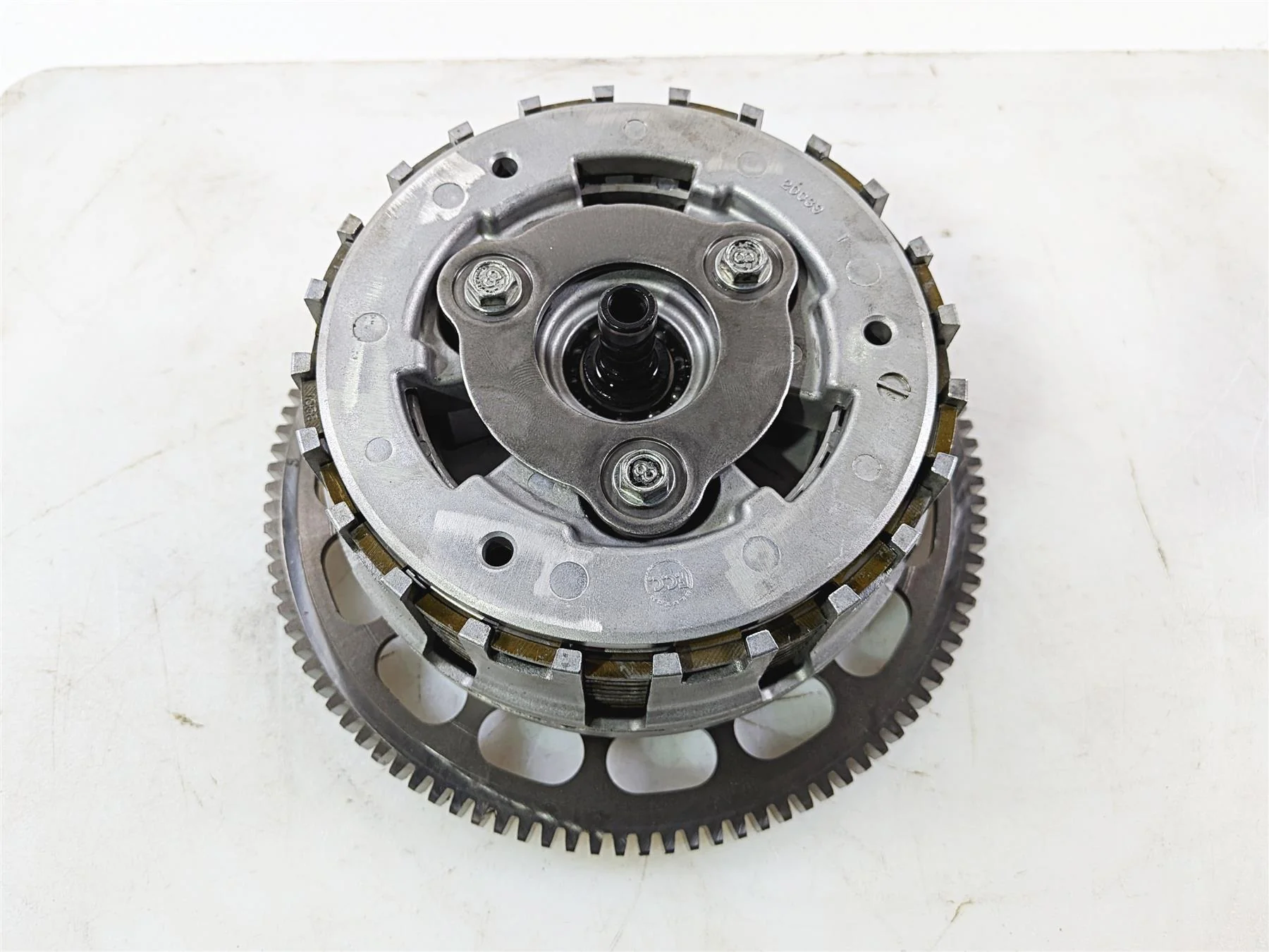 2019 Triumph Speed Triple RS 1050 Clutch Basket Friction Disc Set T1176550 - Image 2