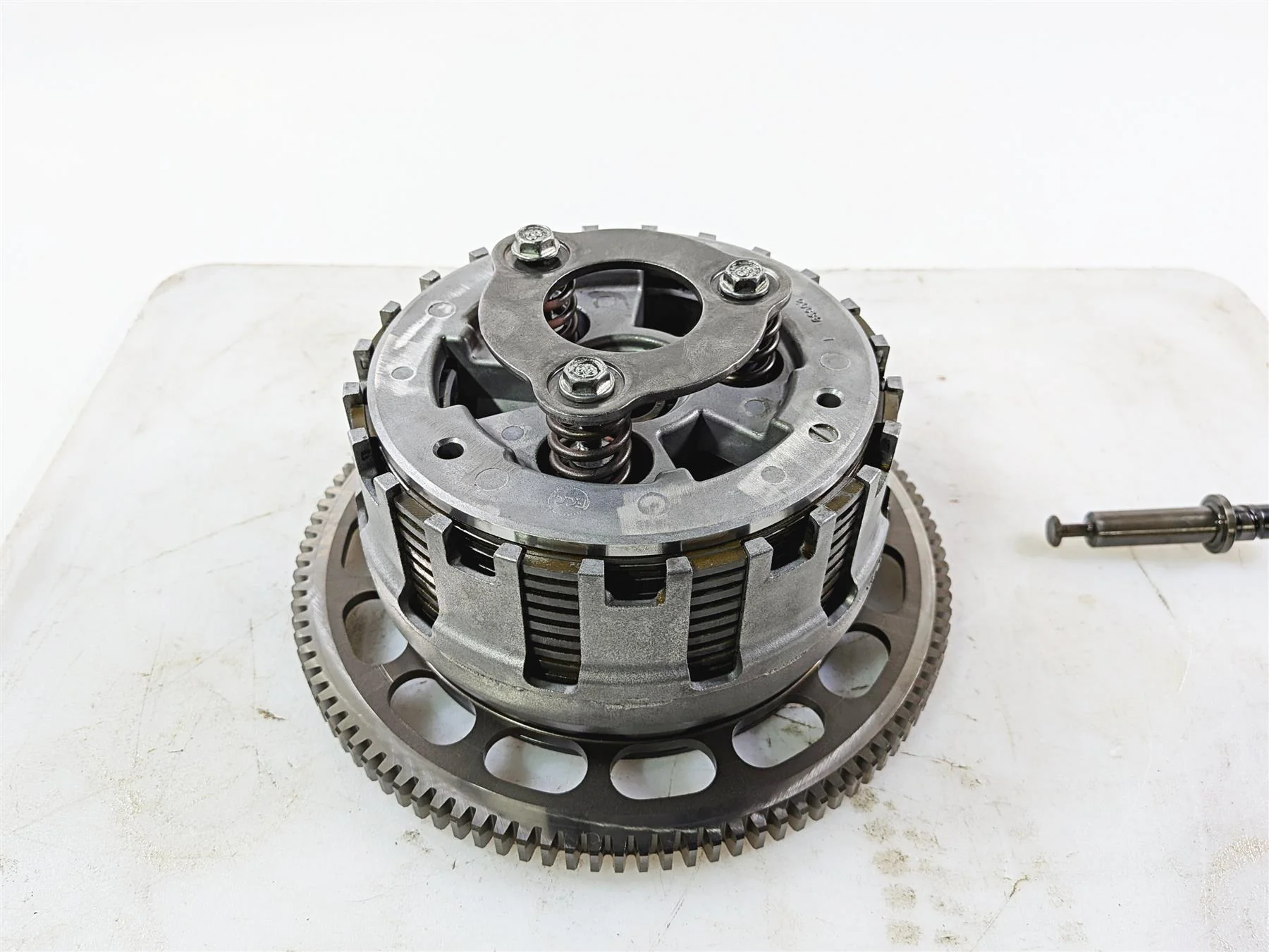 2019 Triumph Speed Triple RS 1050 Clutch Basket Friction Disc Set T1176550 - Image 5
