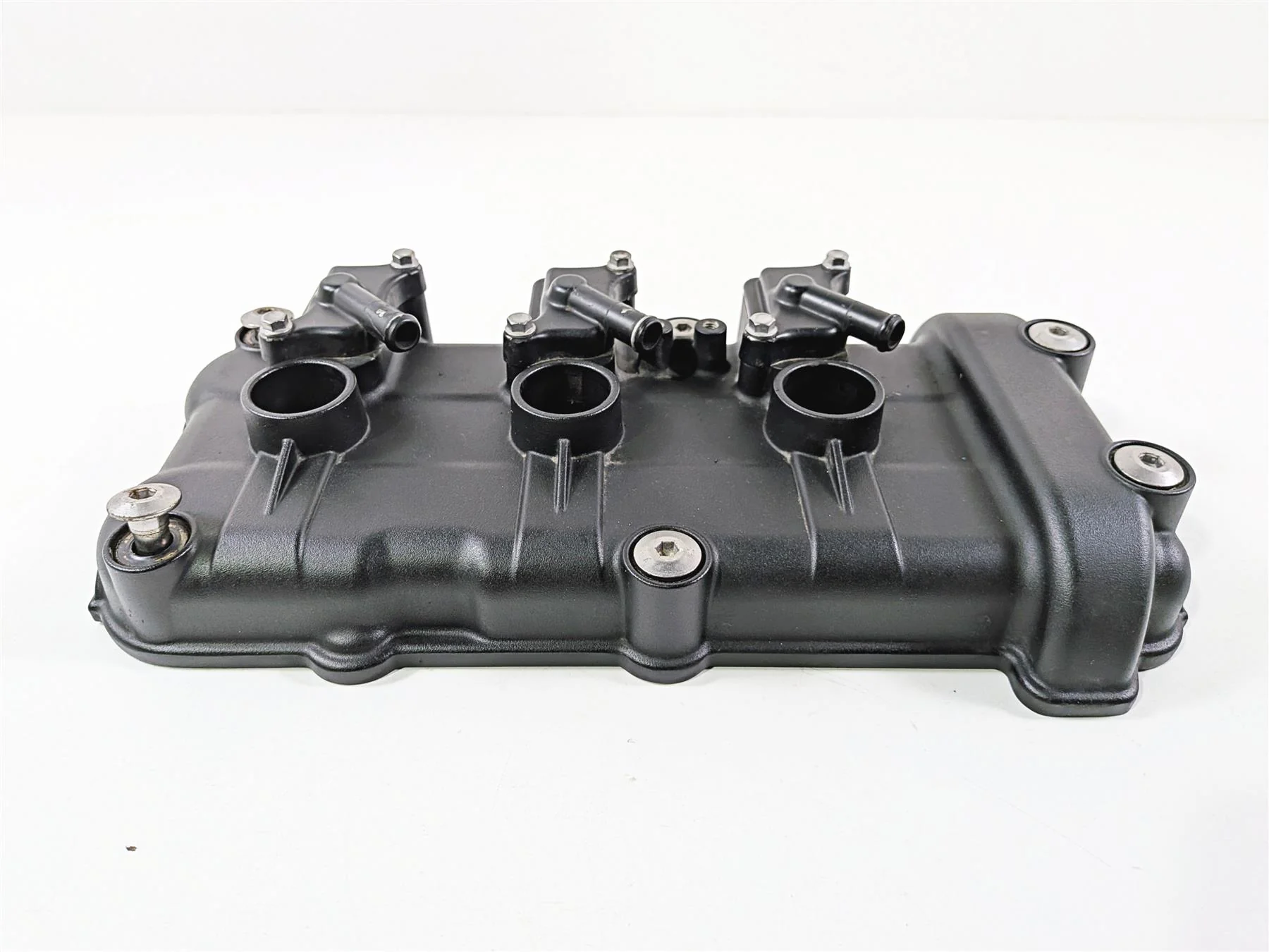 2019 Triumph Speed Triple RS 1050 Cylinderhead Top Valve Cover T1261340 - Image 3